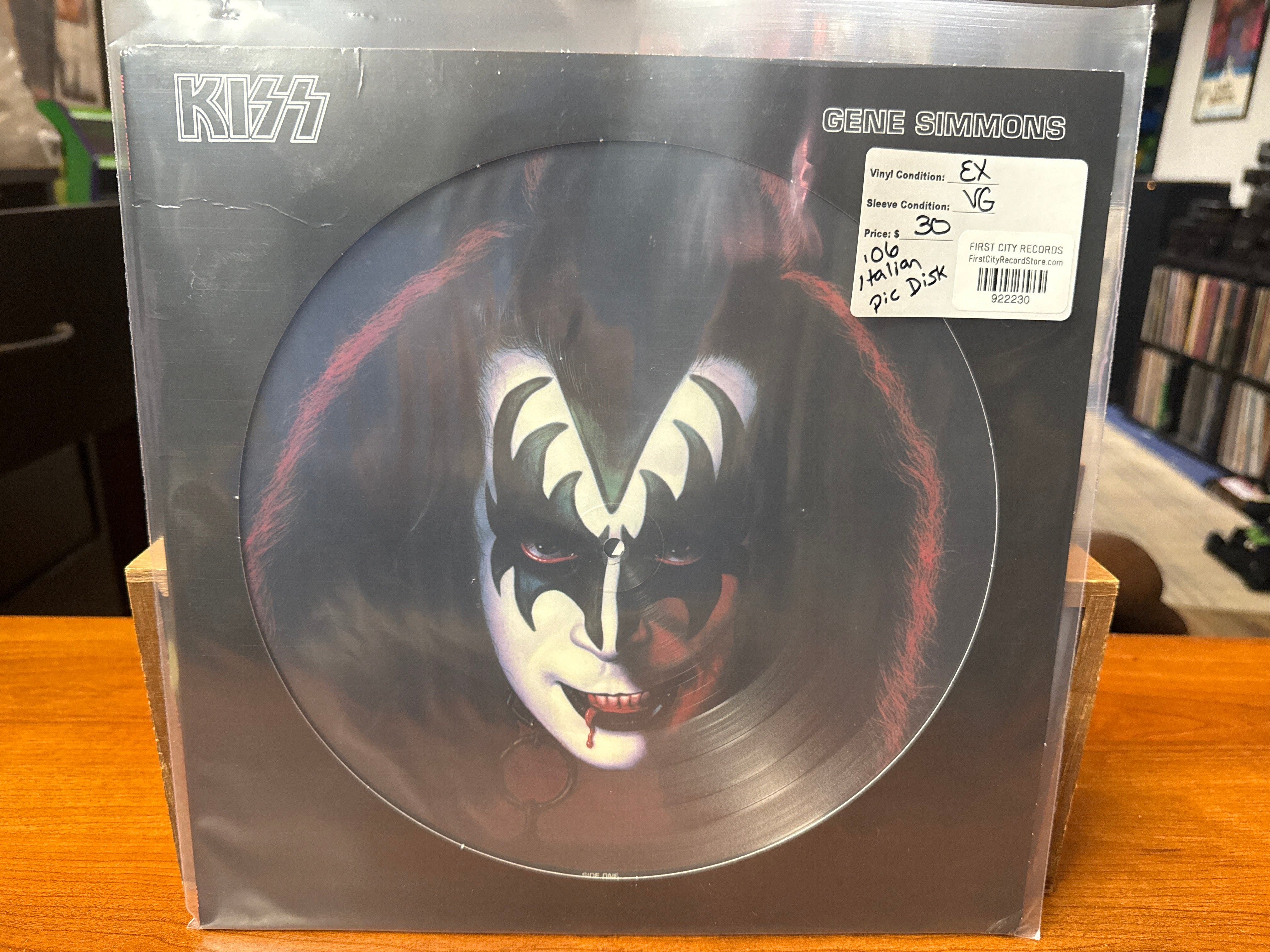 Kiss - Gene Simmons (2006, Italian Picture Disk USED)