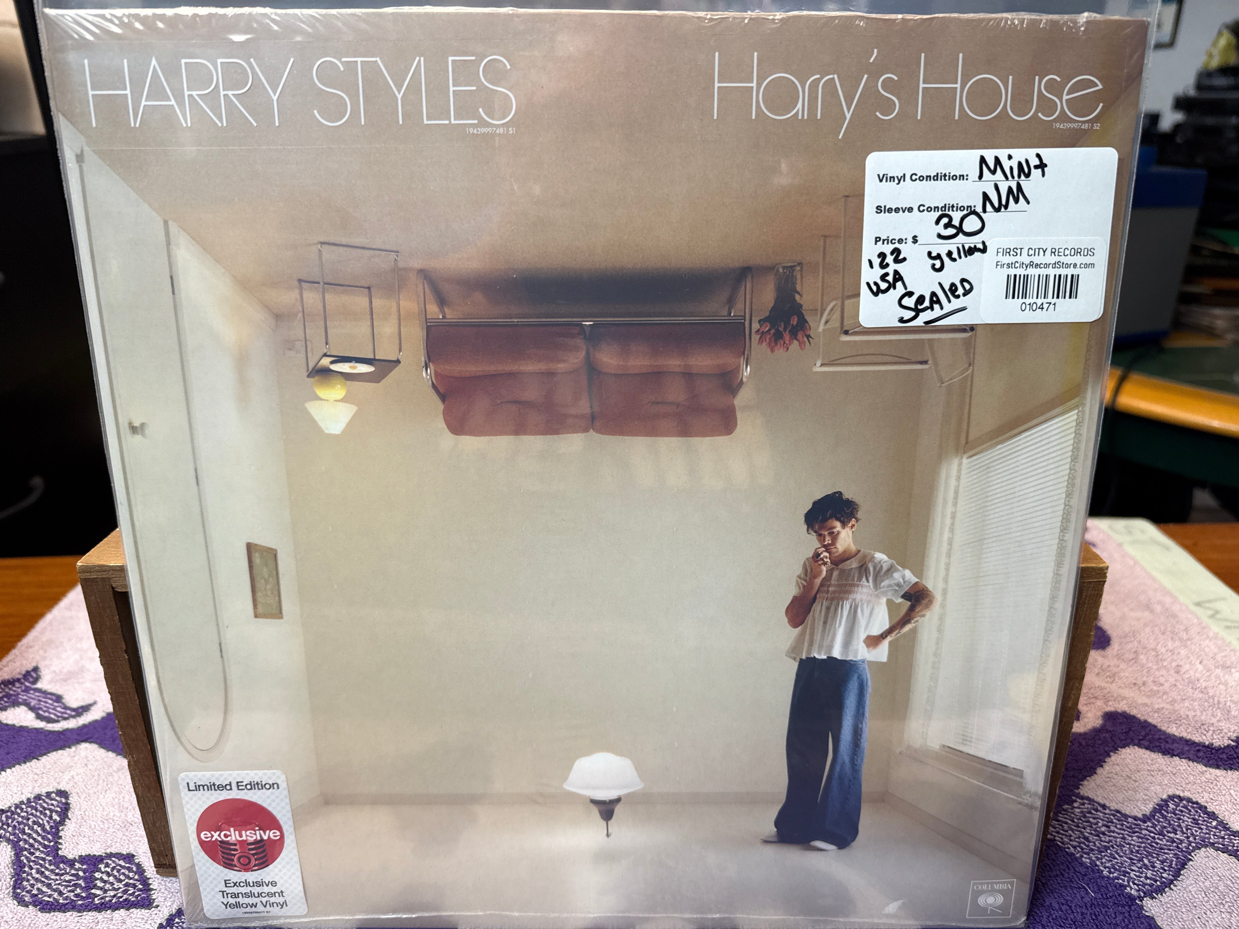Harry Styles - Harry's House (Yellow Vinyl, Sealed, USED)