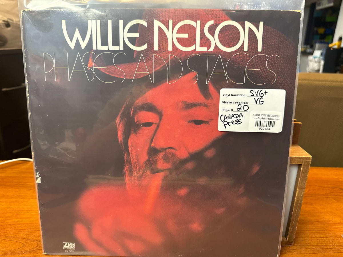 Willie Nelson - Phases and Stages (Canadian Press, USED)