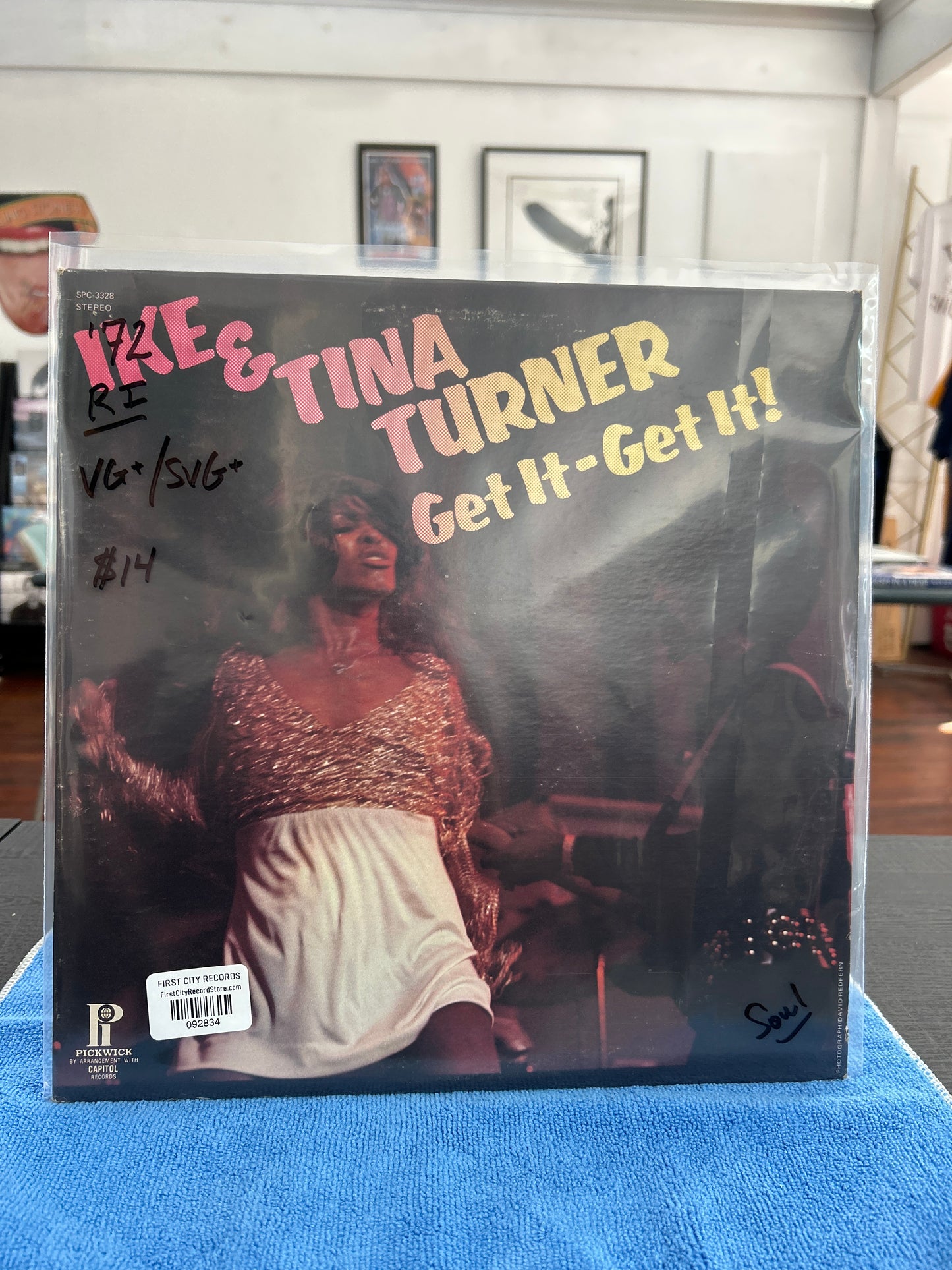 Ike & Tina Turner - Get It Get It!