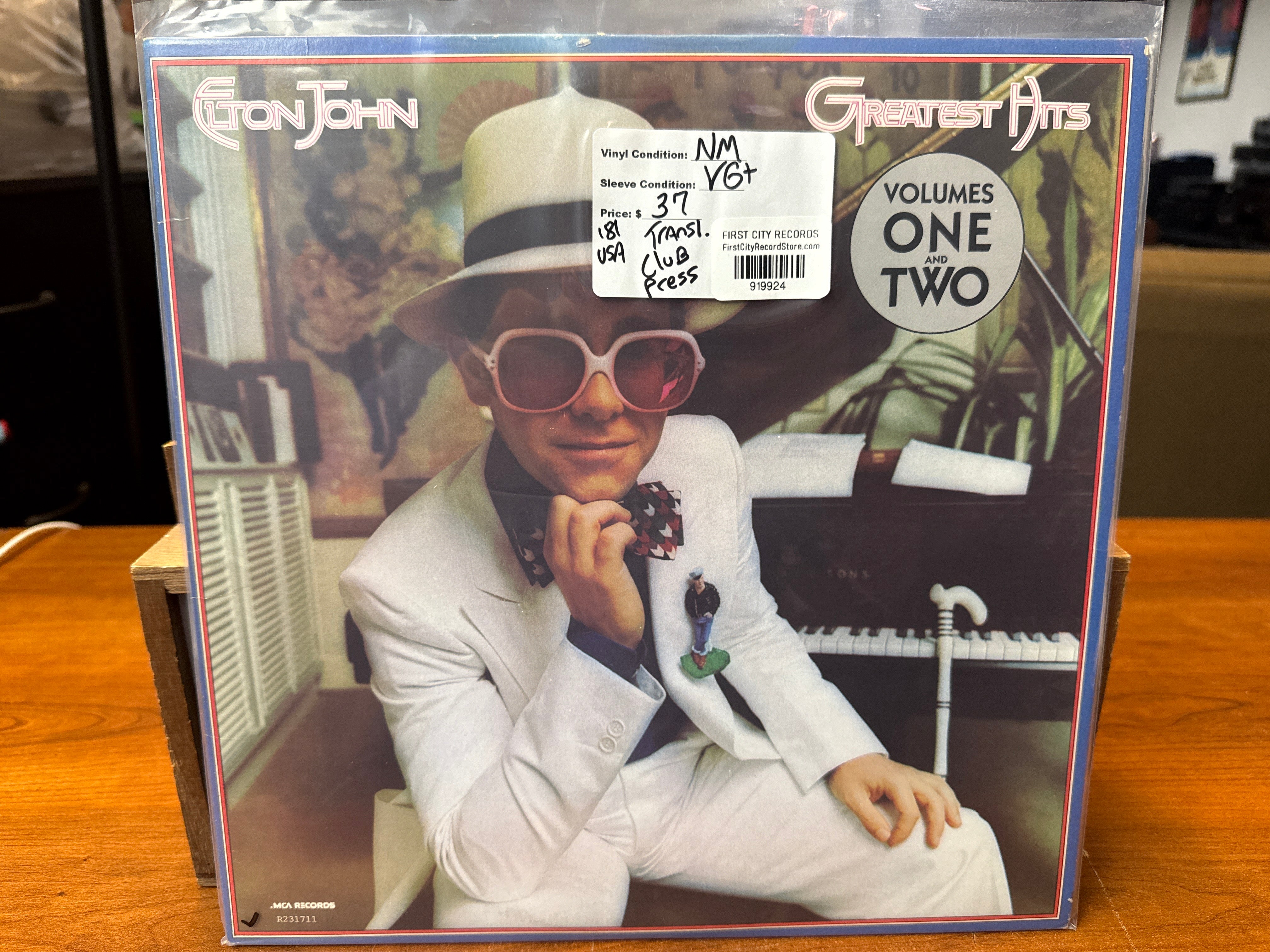 Elton John - Greatest Hits: Volumes 1 & 2 (1981, Translucent Vinyl, Club Press, USED)