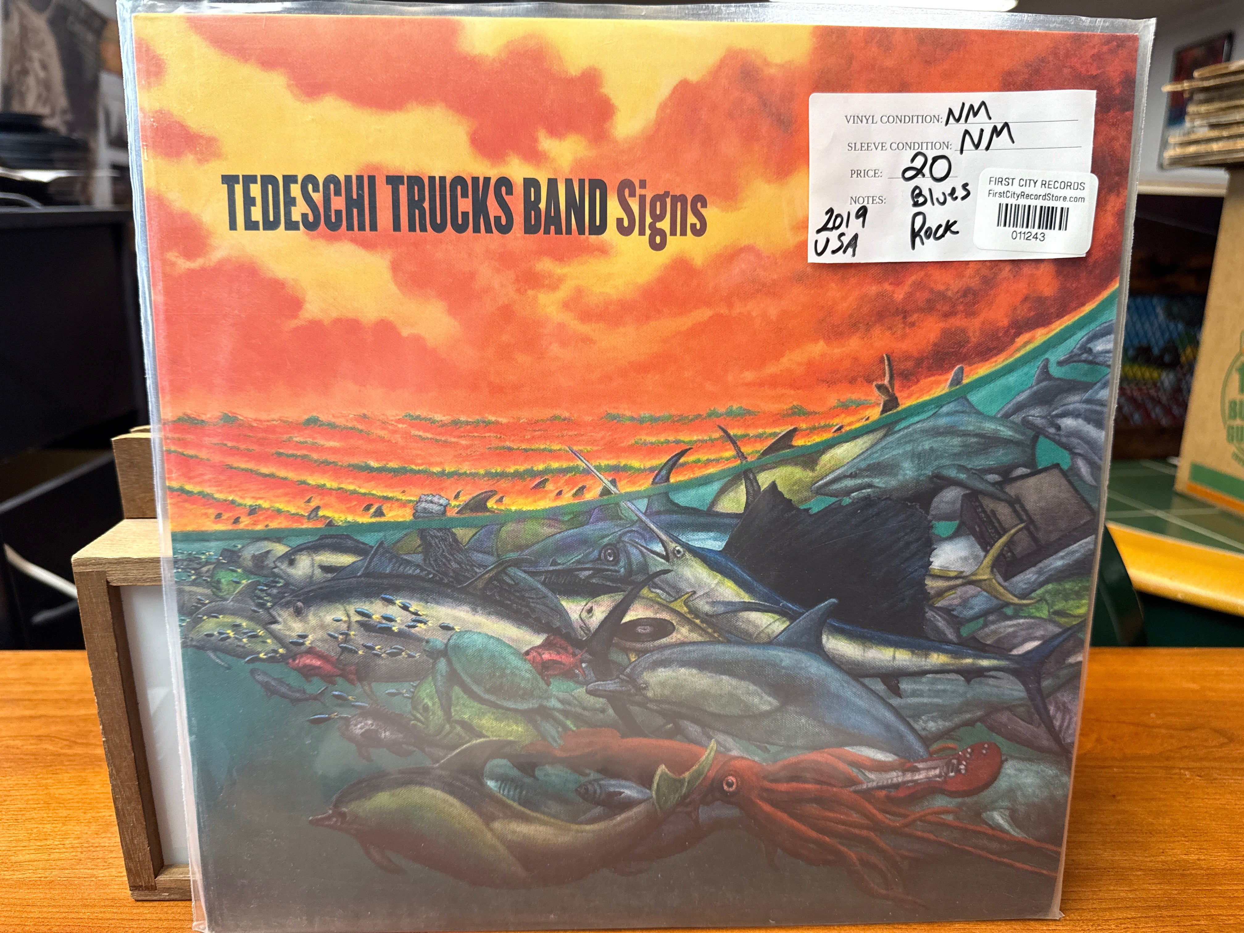 Tedeschi Trucks Band - Signs (2019, USED)