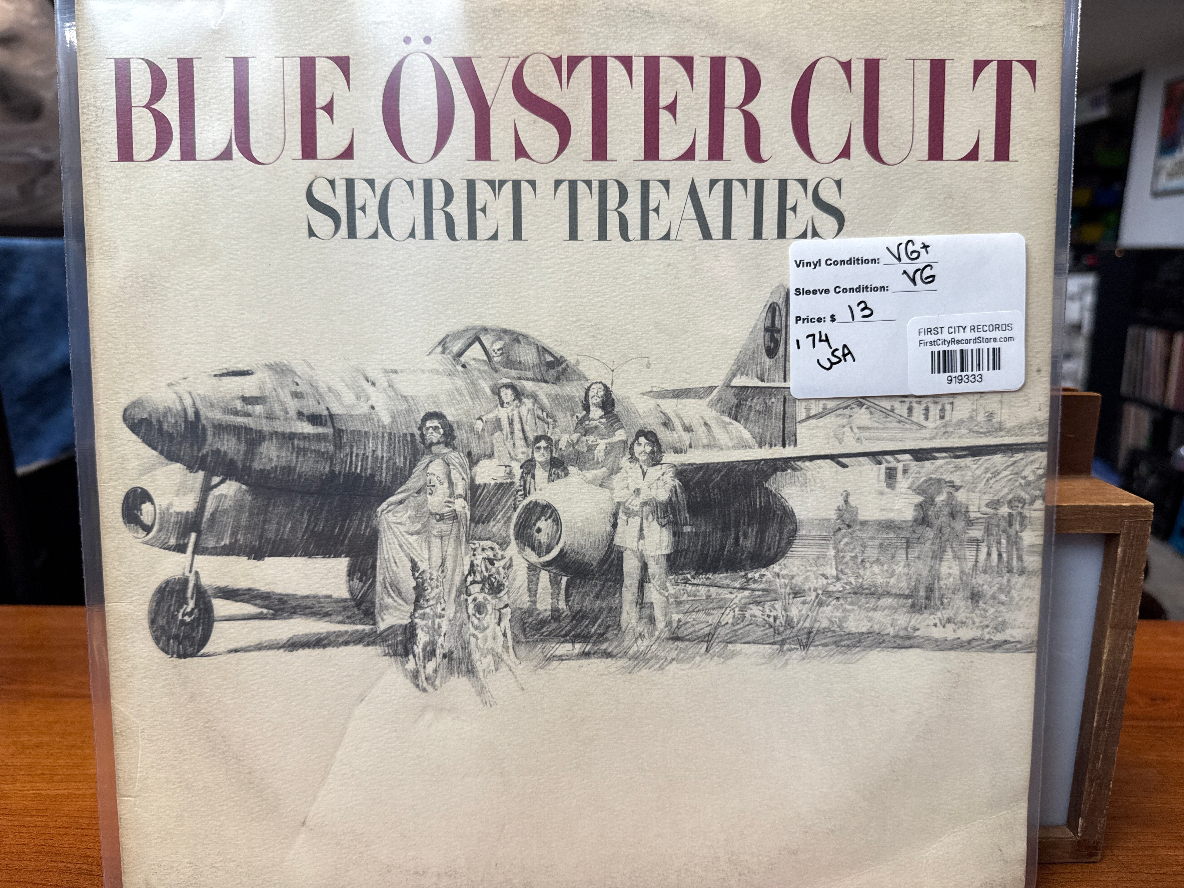 Blue Oyster Cult - Secret Treaties (1974, USED)
