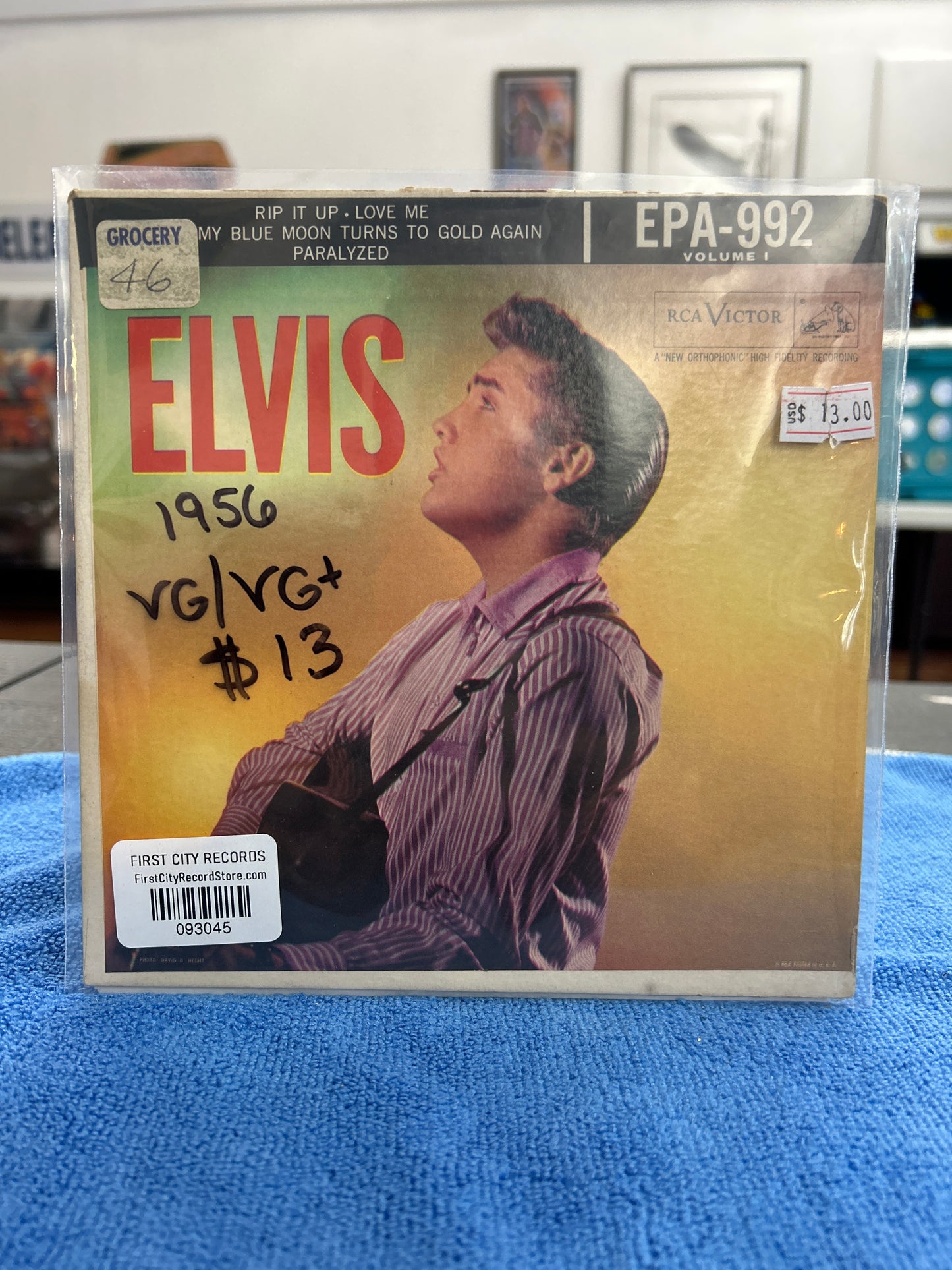 Elvis Presley - Rip It Up (single)