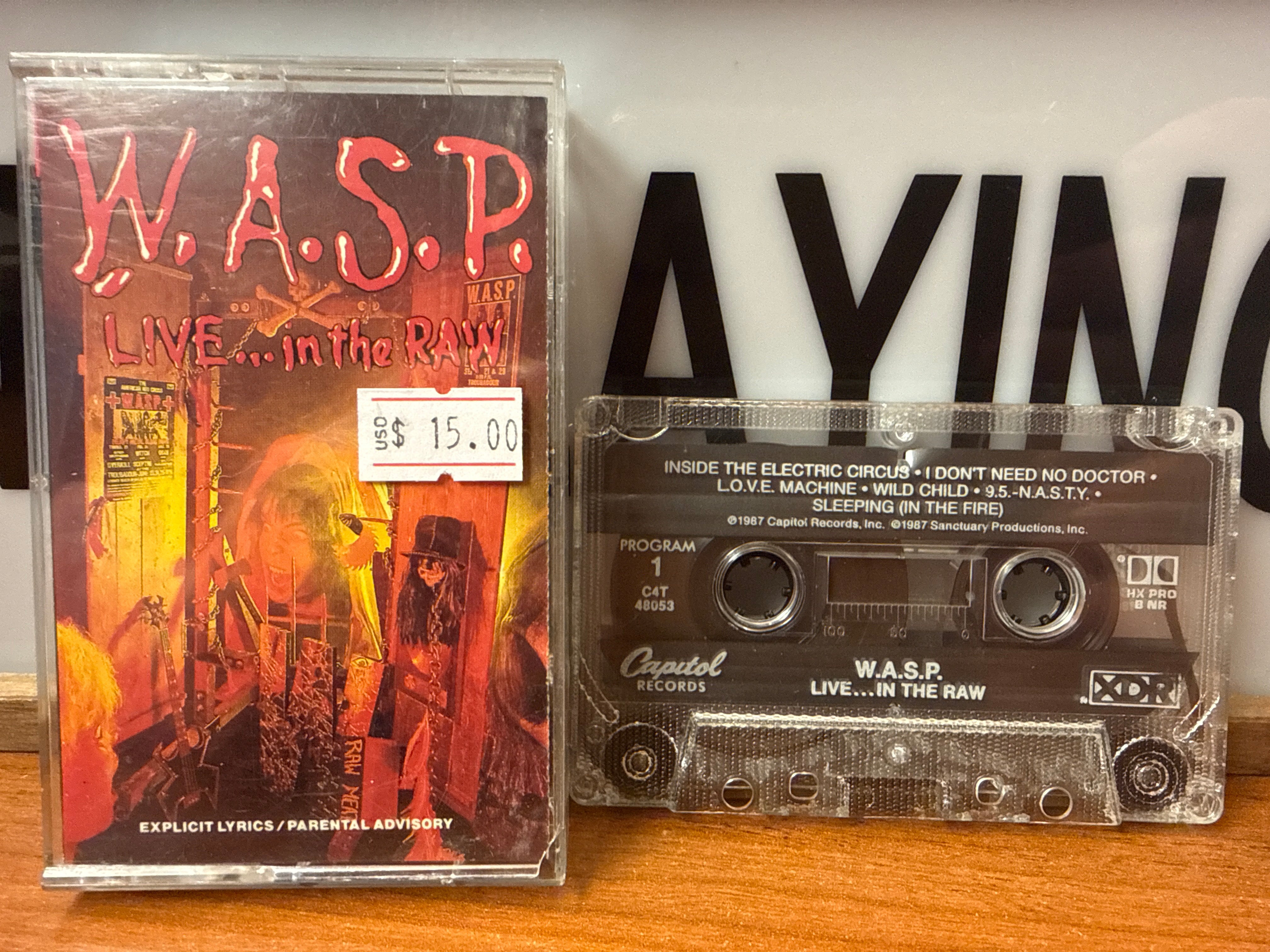 W.A.S.P. - Live...In The Raw (CASSETTE)