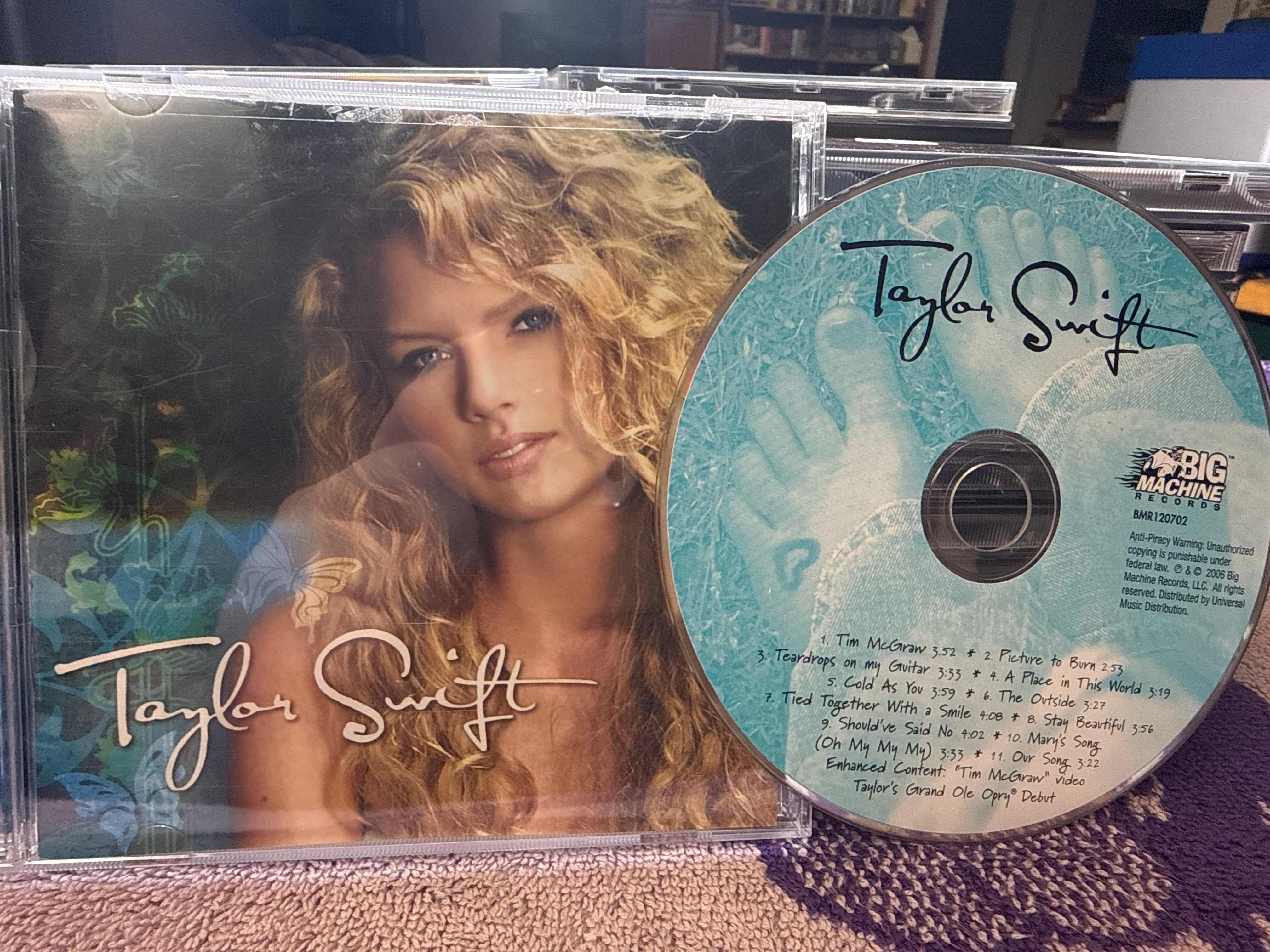 Taylor Swift - Self Titled (2006,CD)