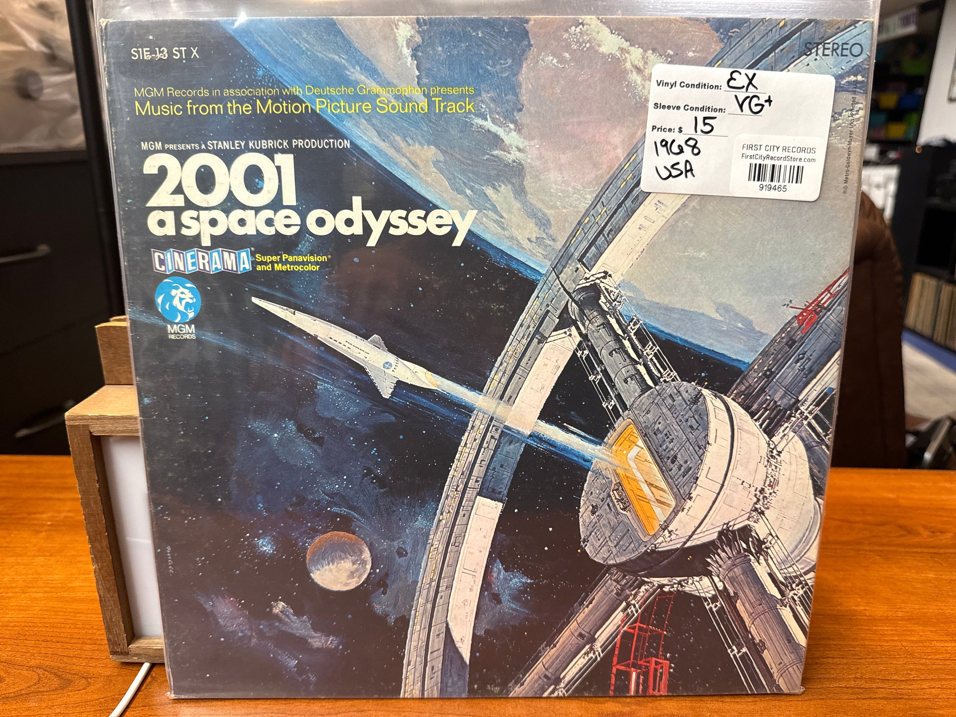 Music From the Motion Picture 2001: A Space Odyssey (1968, USED)