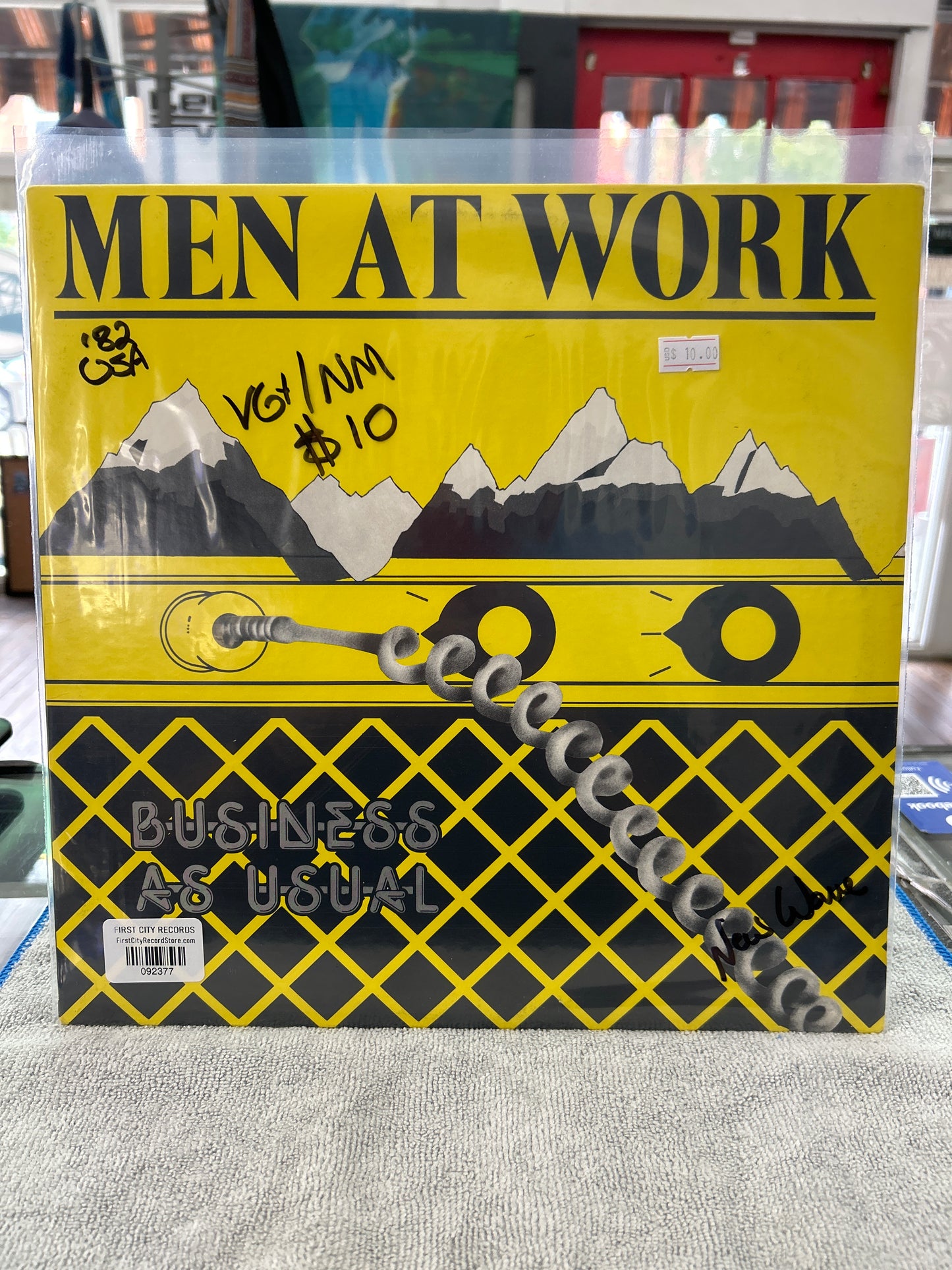 Men At Work - Business As Usual