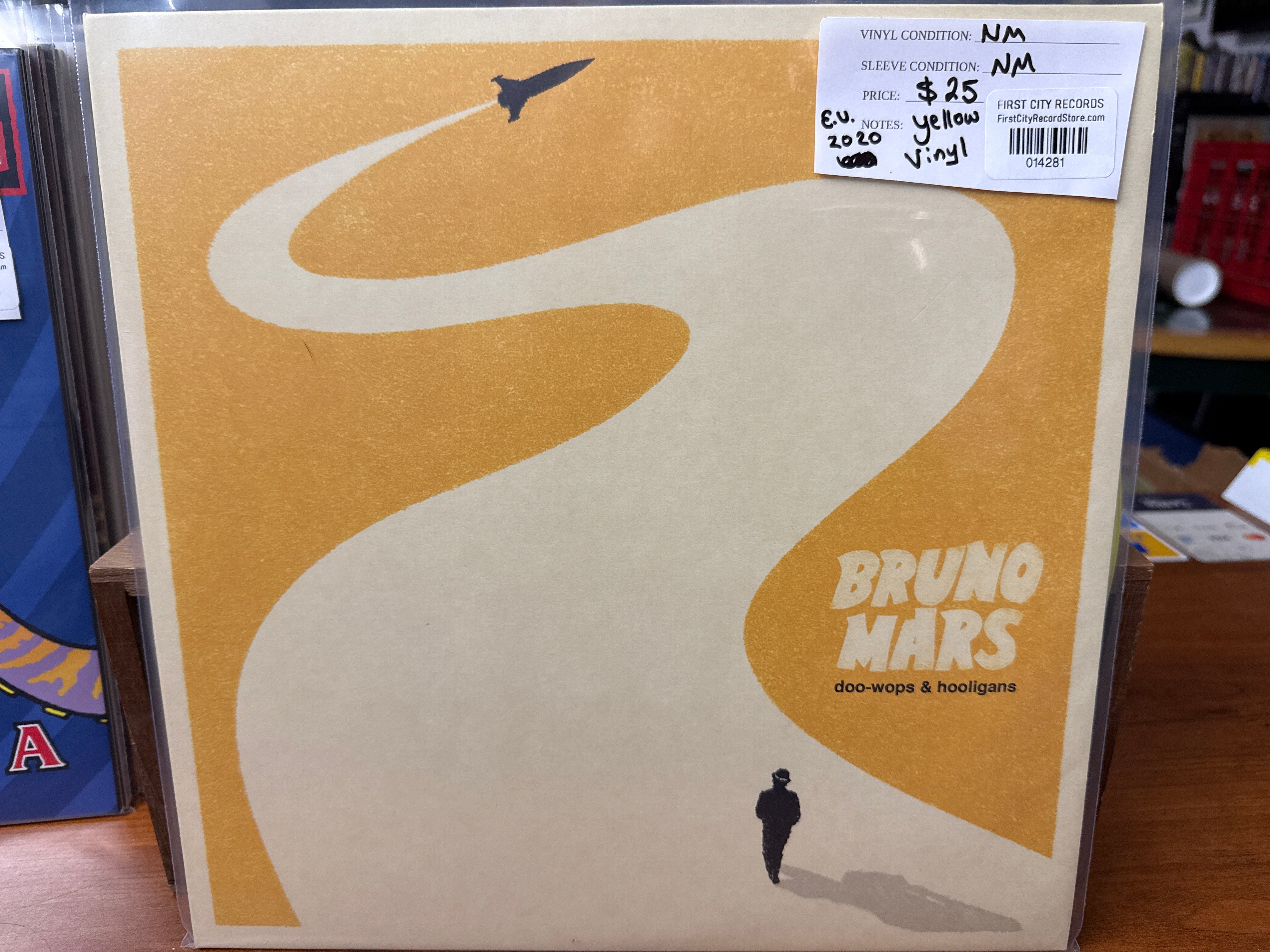 Bruno Mars - Doo Wops & Hooligans (2020 EU, Yellow Vinyl, USED)
