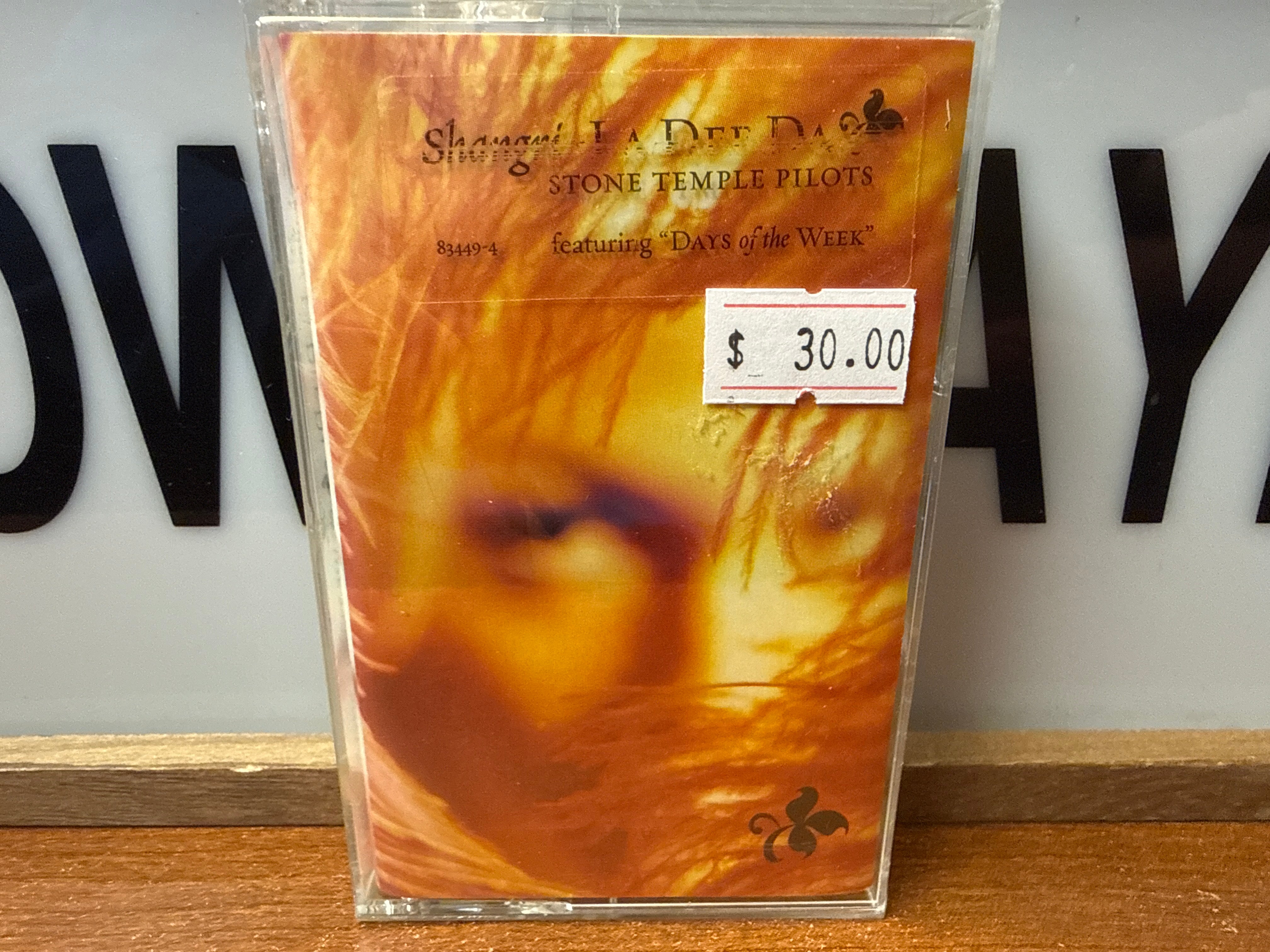 Stone Temple Pilots - Shangri La Dee Da (Sealed, CASSETTE)