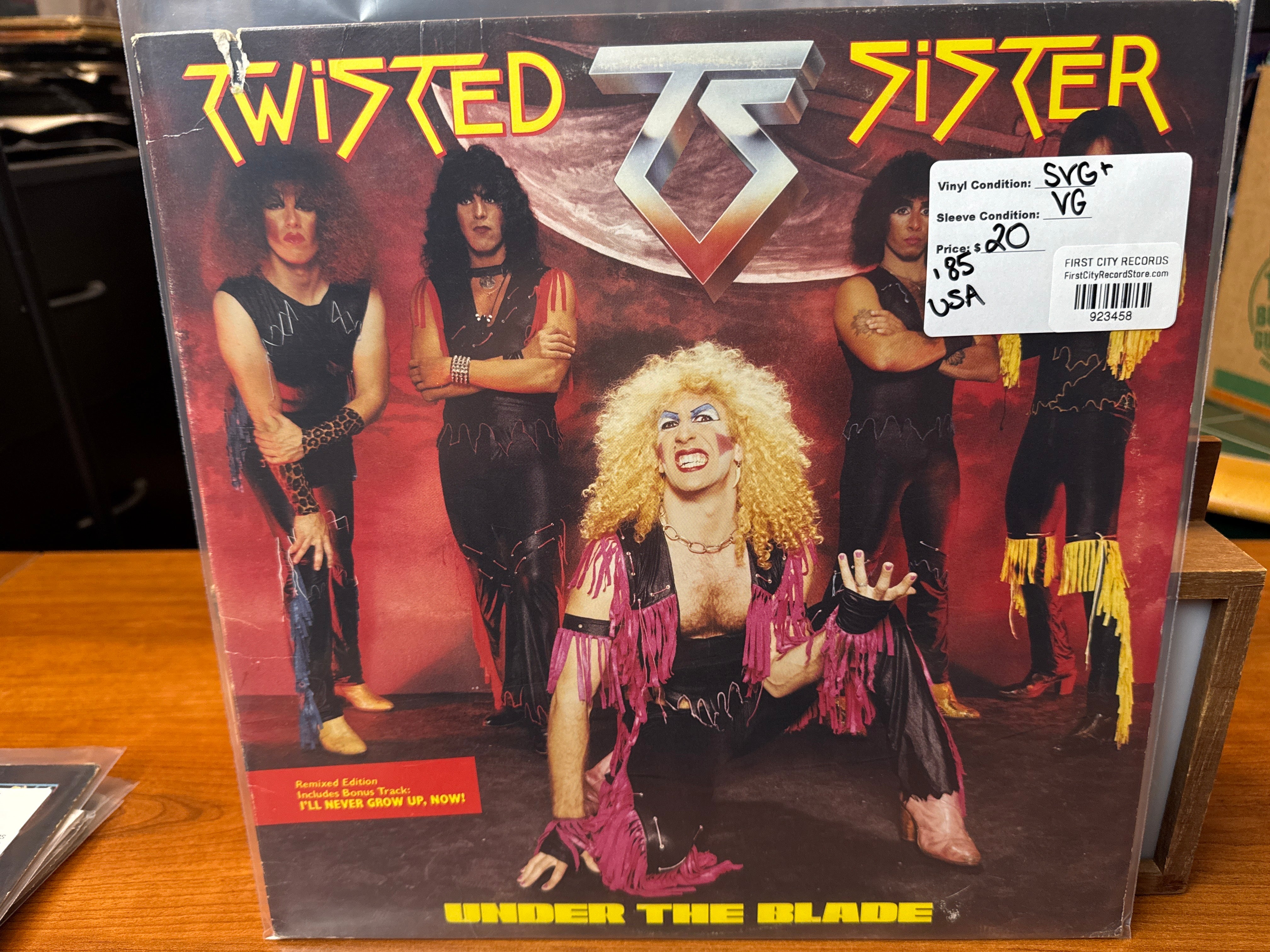 Twisted Sister - Under The Blade Remixed Edition (1985, USED)