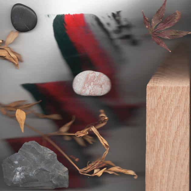 the album cover for Jamie Woon - Mirrorwriting [Reissue]