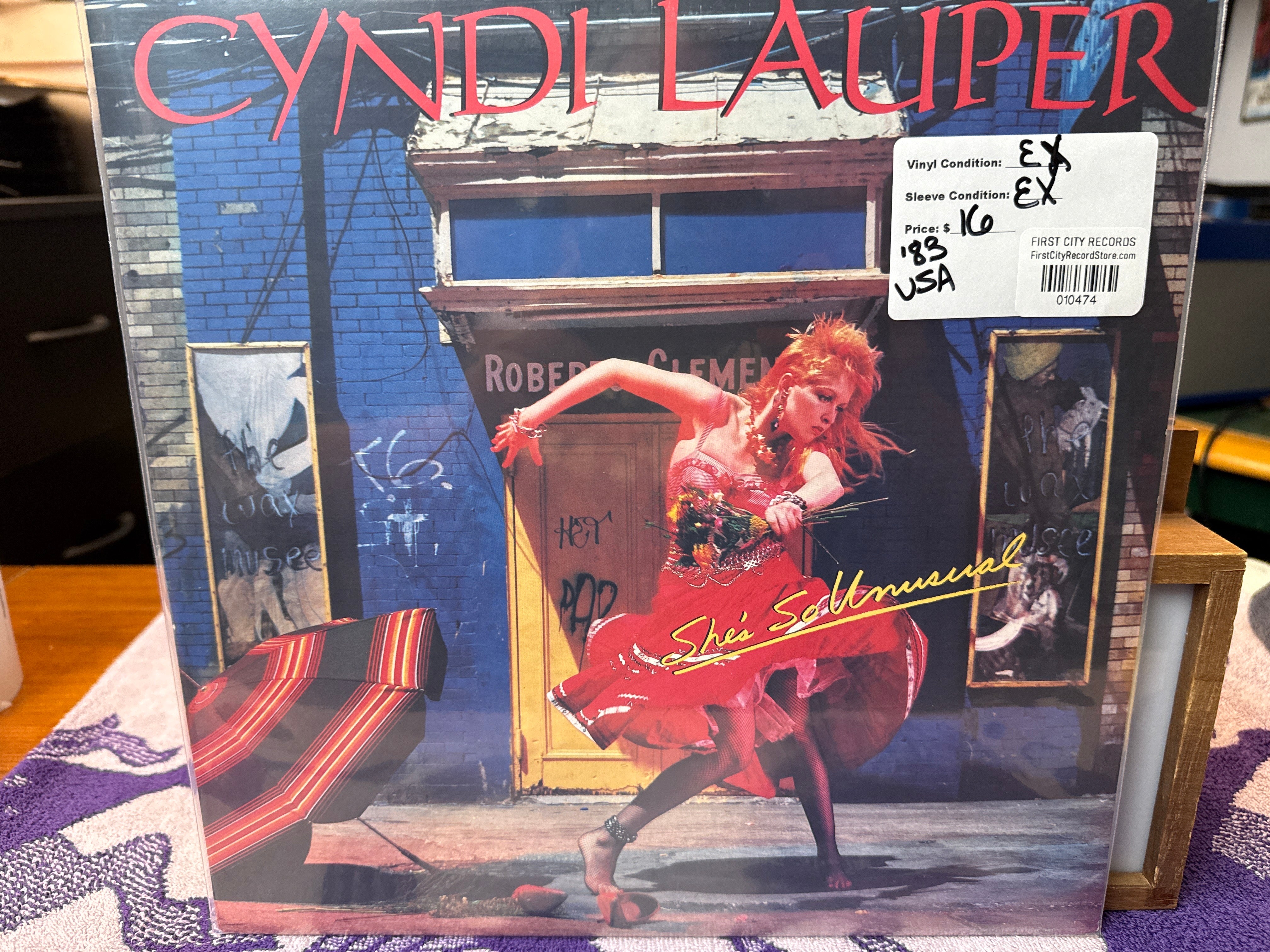 Cyndi Lauper - She's So Unusual (1983, USED)