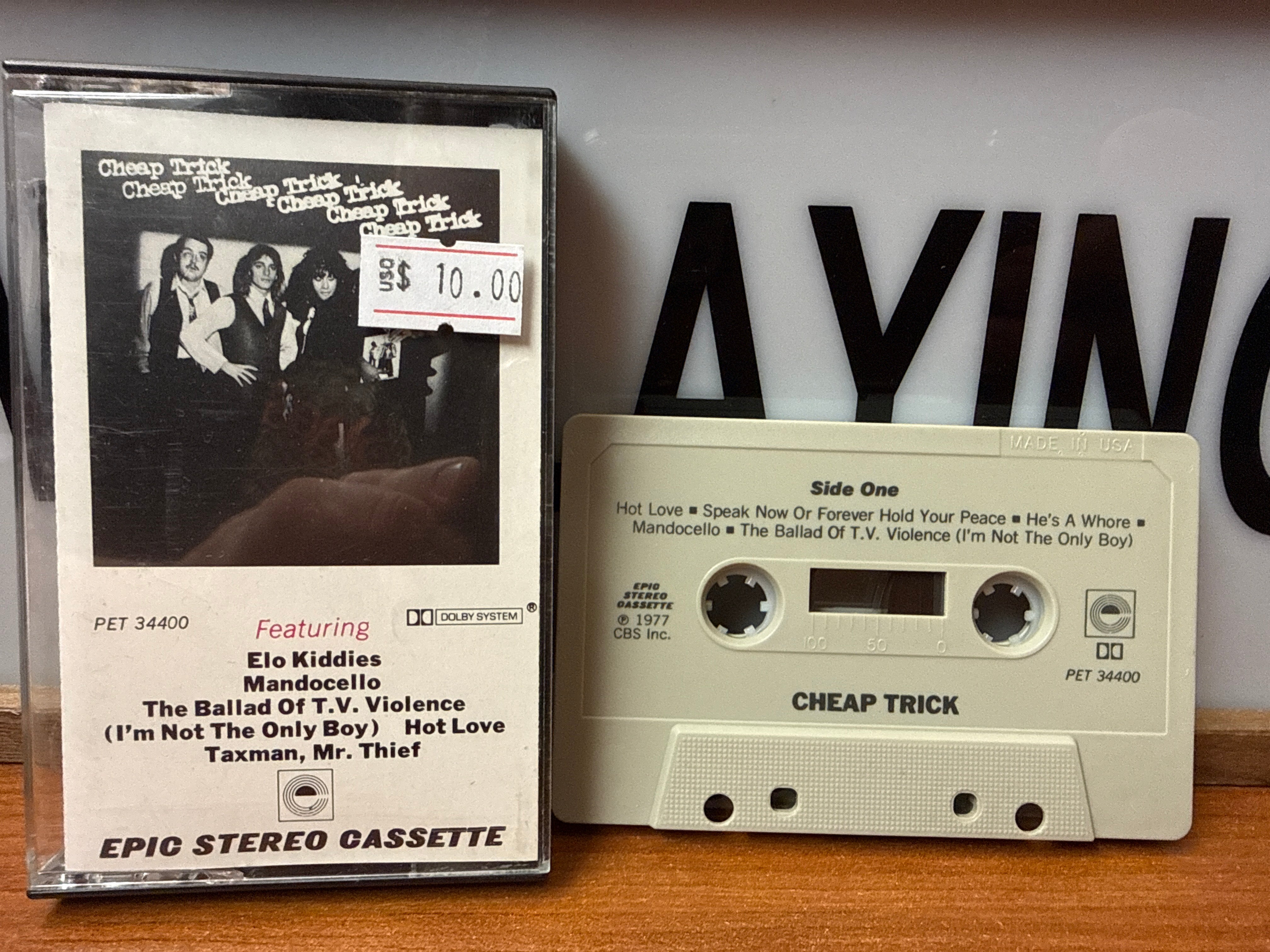 Cheap Trick - Cheap Trick (CASSETTE)