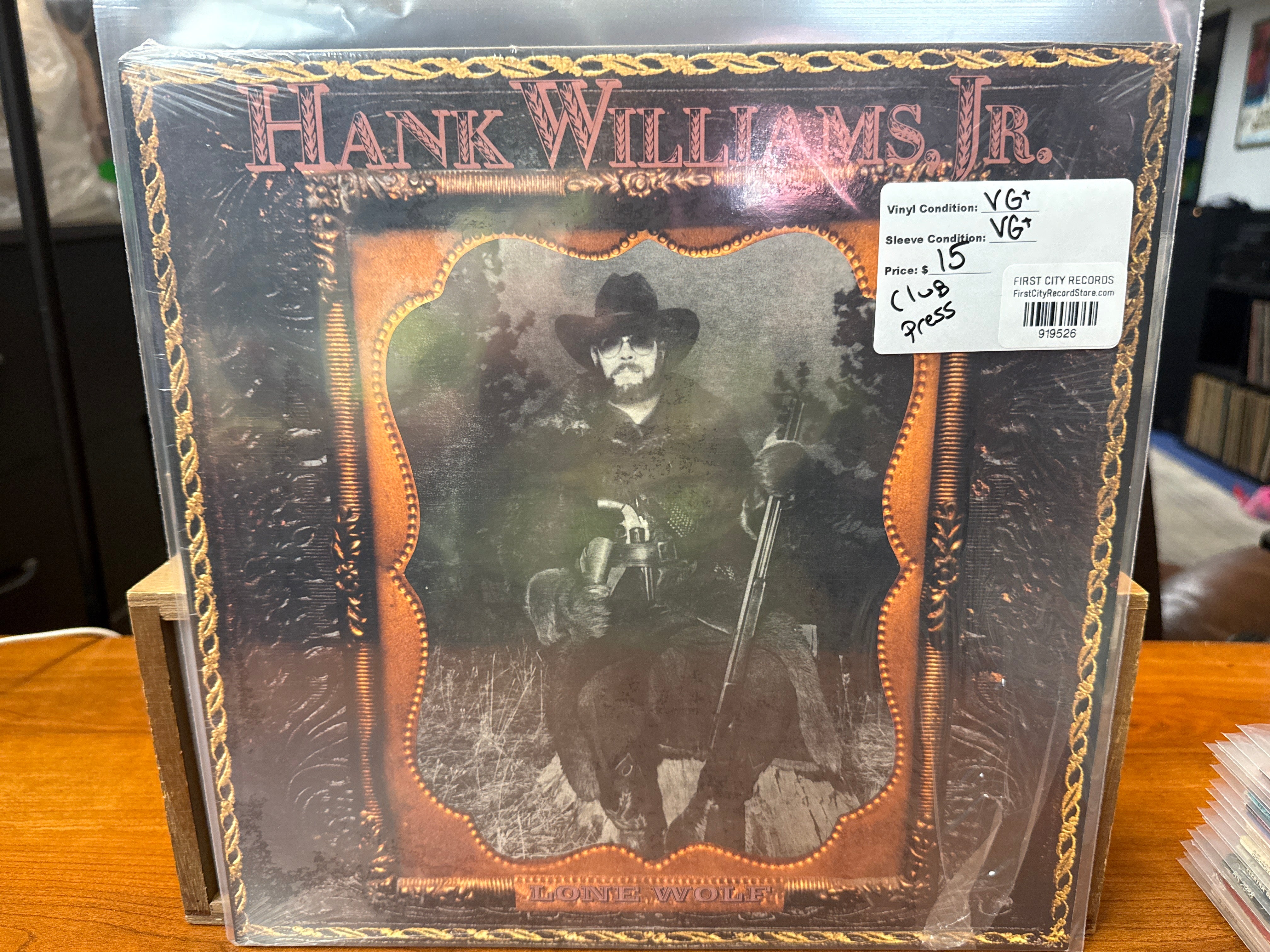 Hank Williams Jr - Lone Wolf (Club Press, USED)