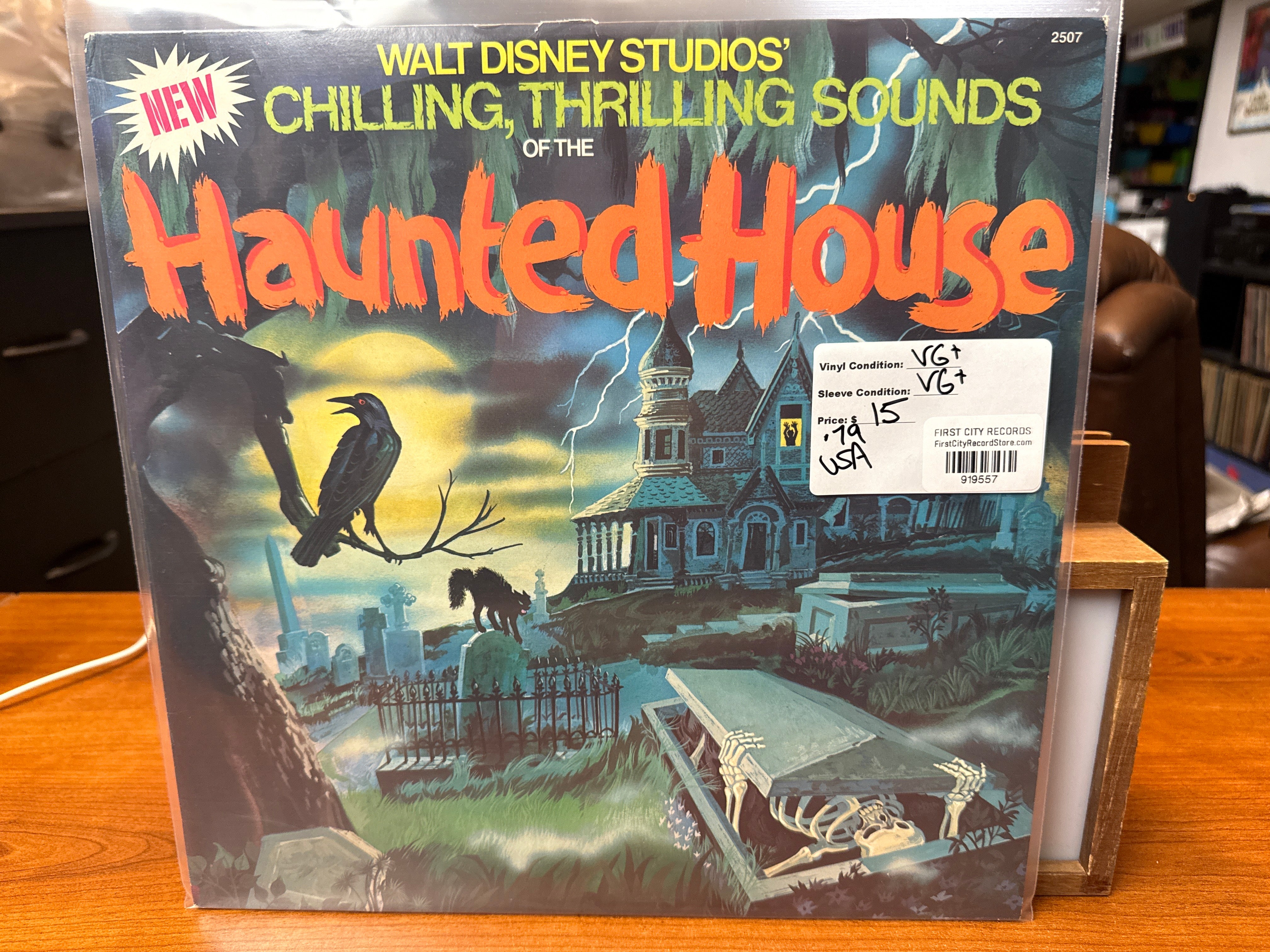 Disney: Chilling thrilling Sounds of the Haunted House (1979, USED)