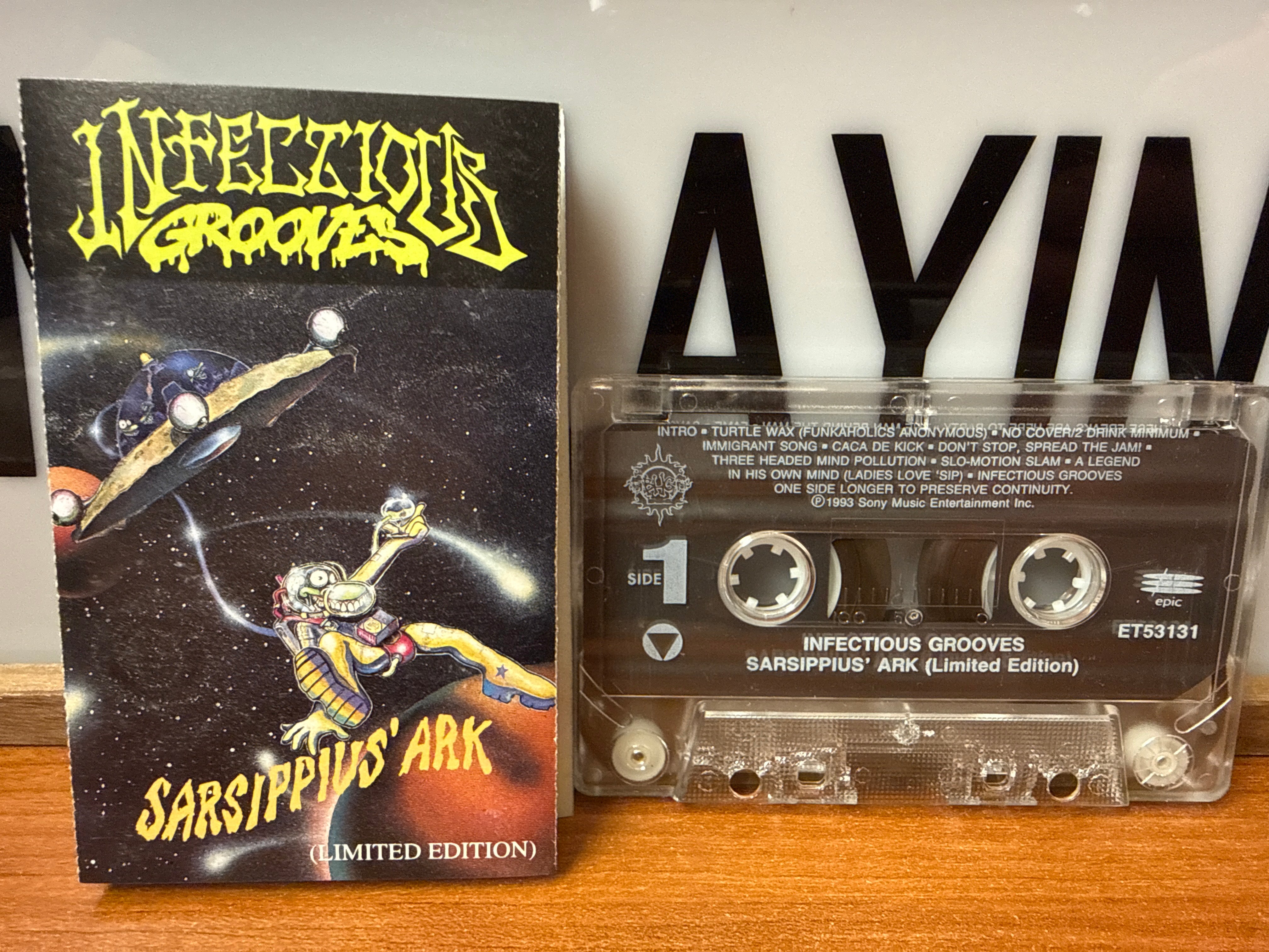 Infectious Grooves - Sarsippius' Ark: Limited Edition (CASSETTE)