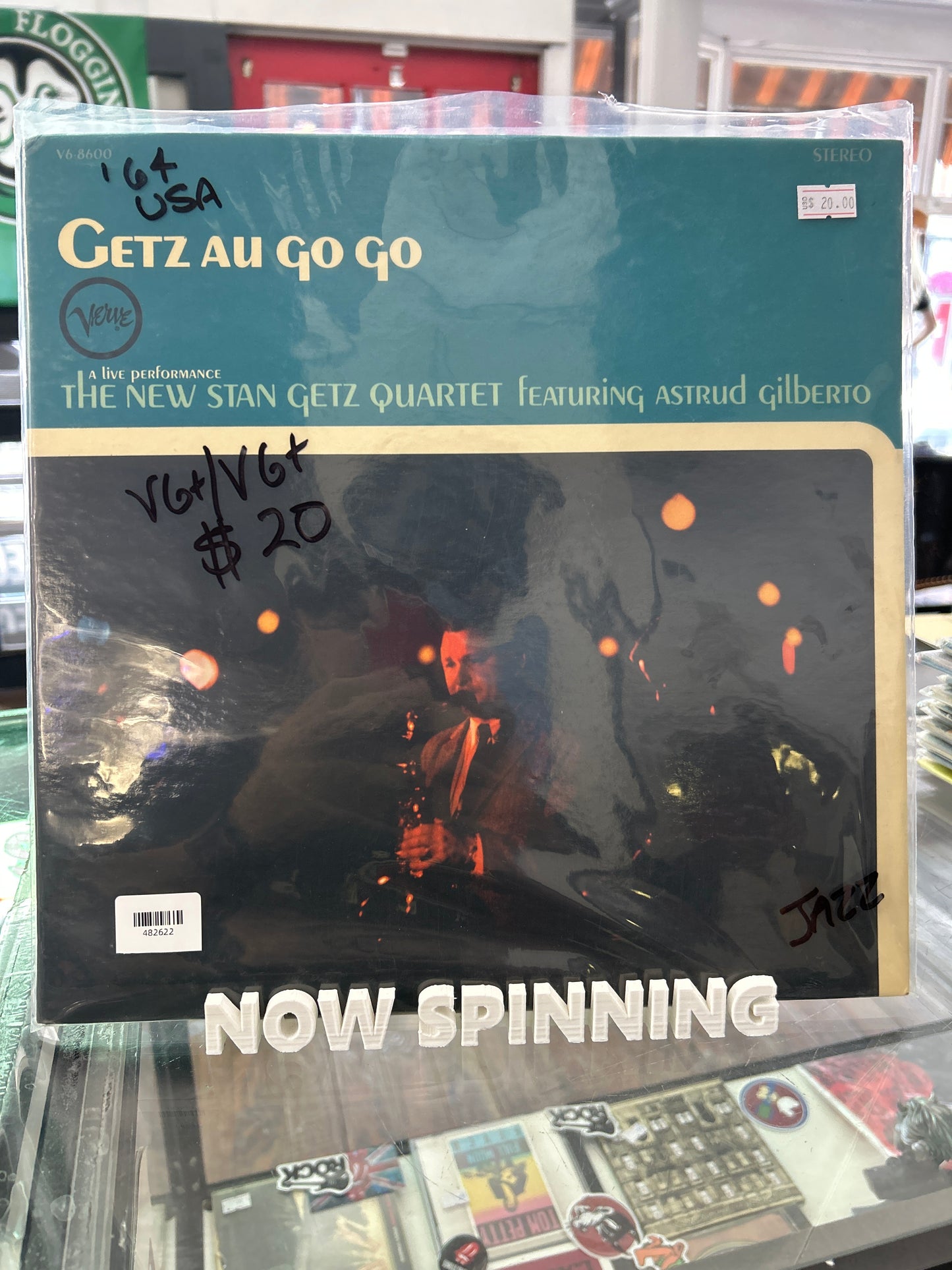 The New Stan Getz Quartet with Astrud Gilberto - Getz Au Go Go