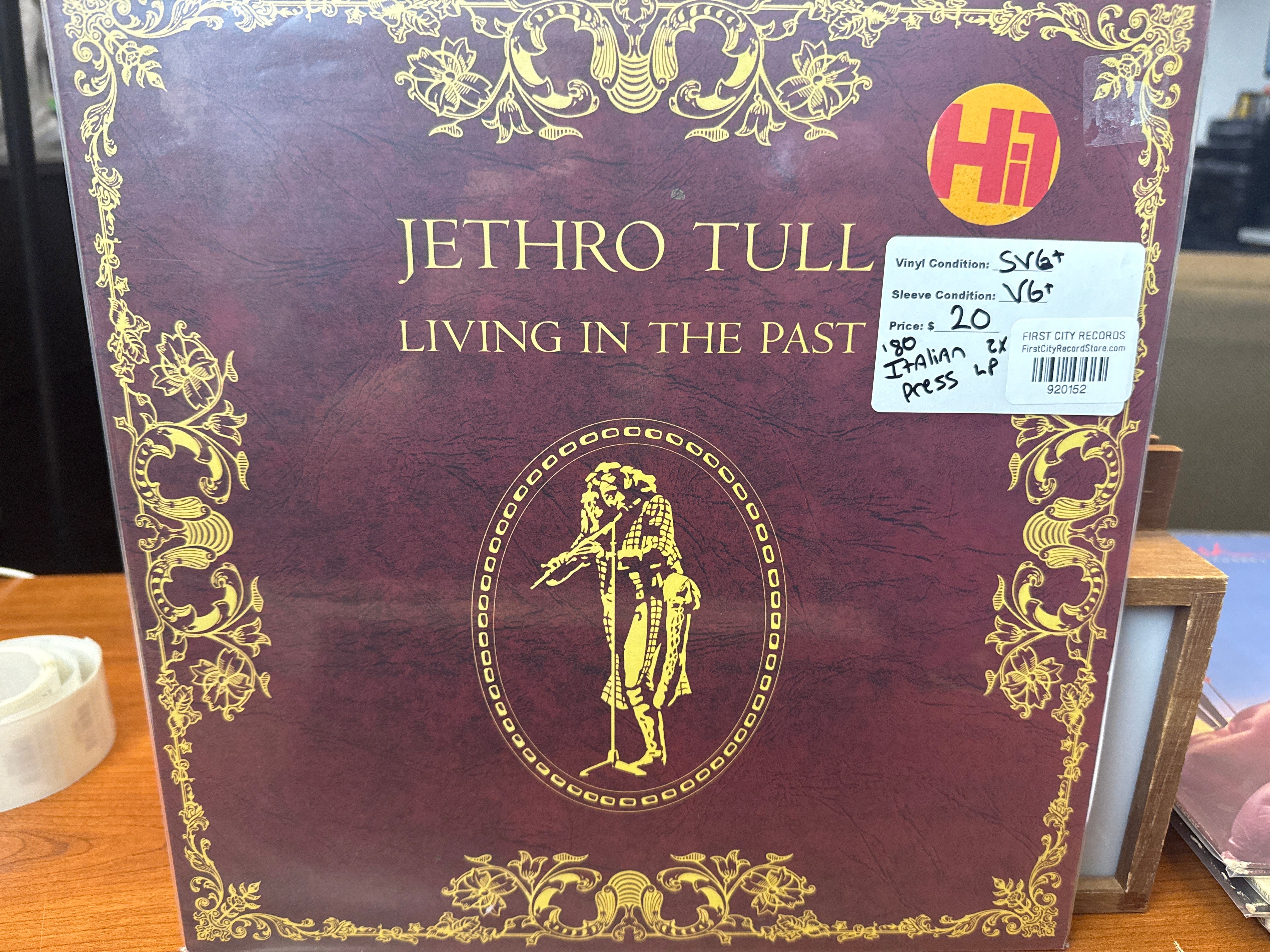 Jethro Tull - Living in the Past (1980, Italian Press, USED)