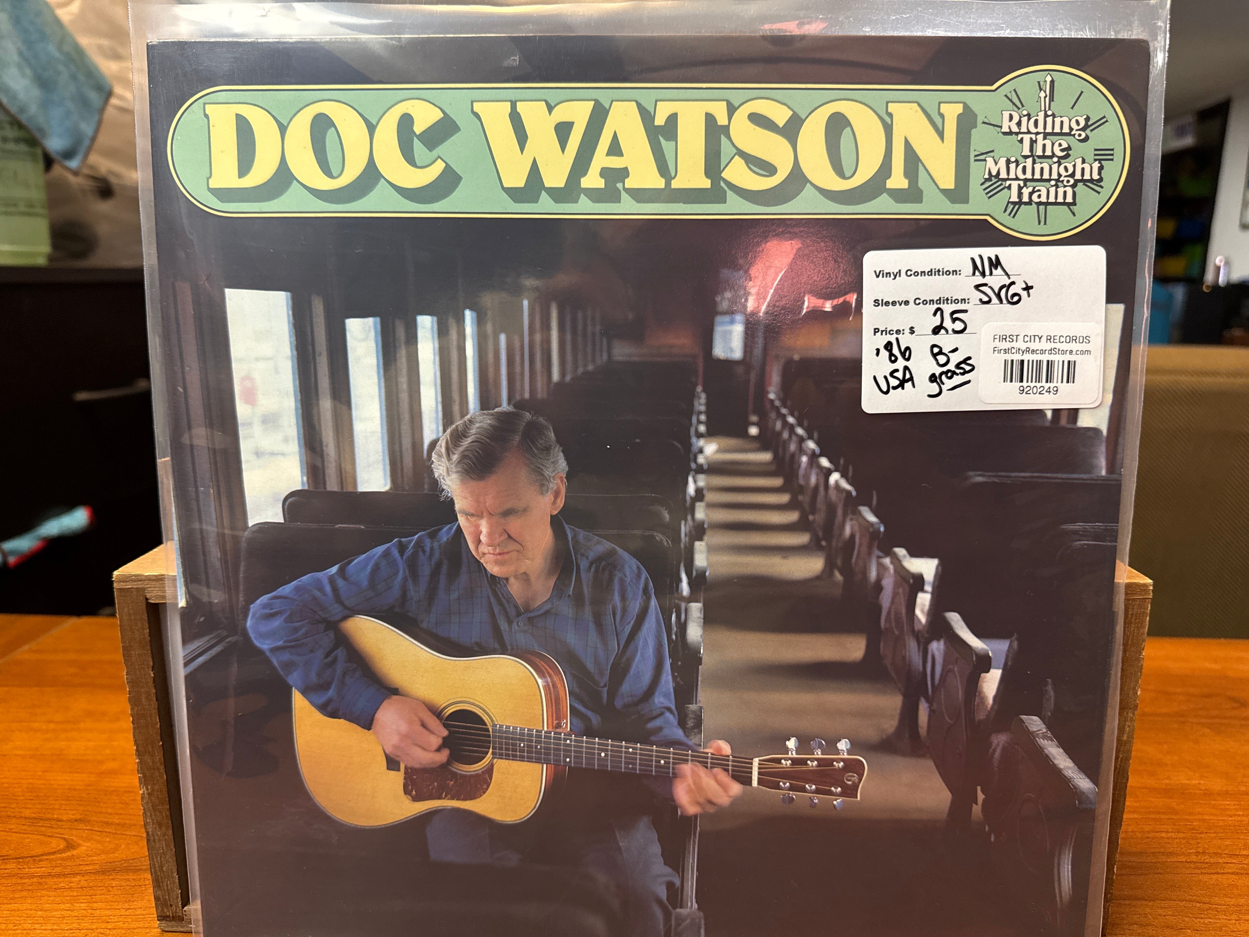 Doc Watson - Riding the Midnight Train (1986, USED)