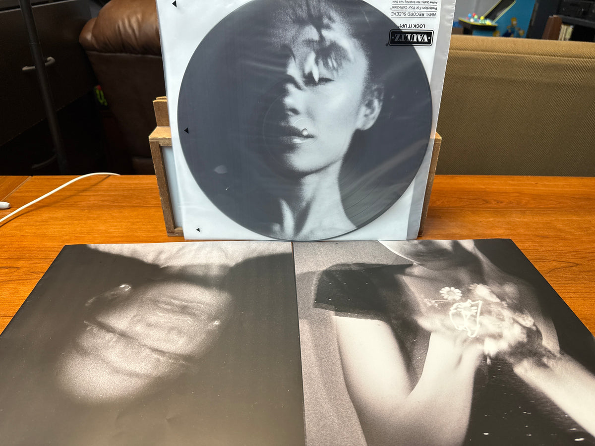 Ariana Grande - Petal (2026, Picture Disk, USED)