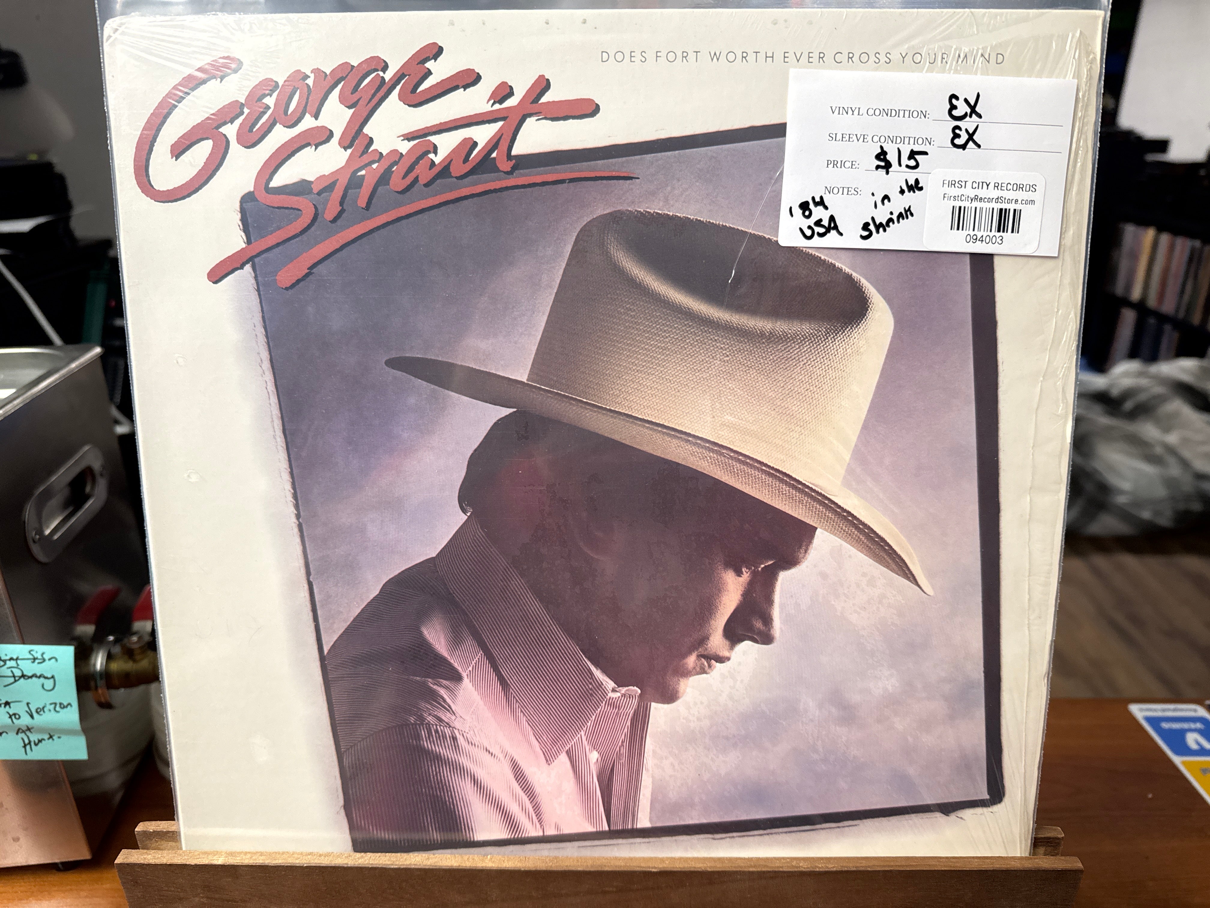George Straight - Does Fort Worth Ever Cross Your Mind (USED)