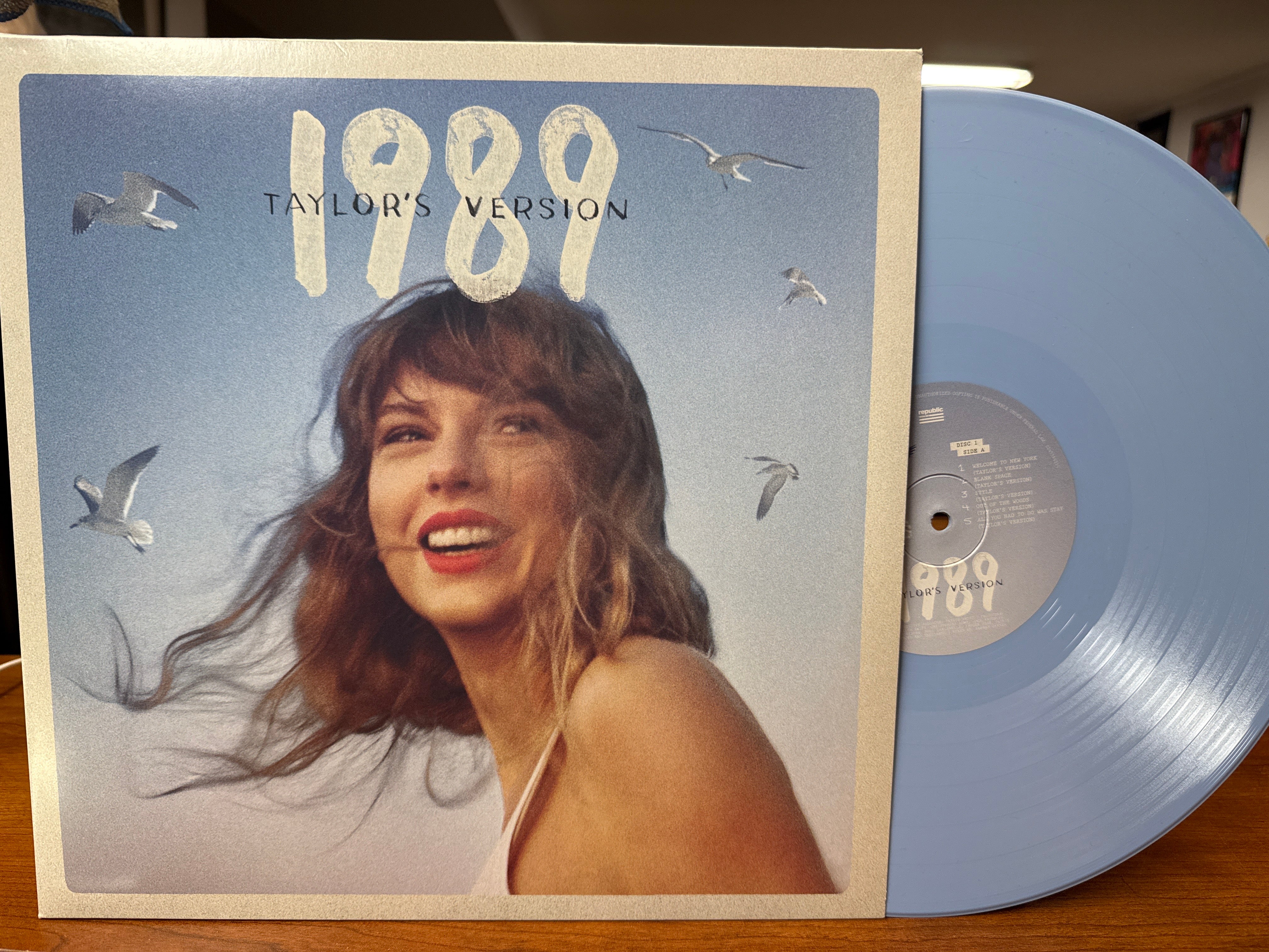 Taylor Swift - 1989: Taylor's Version (2023, Blue Vinyl, USED)