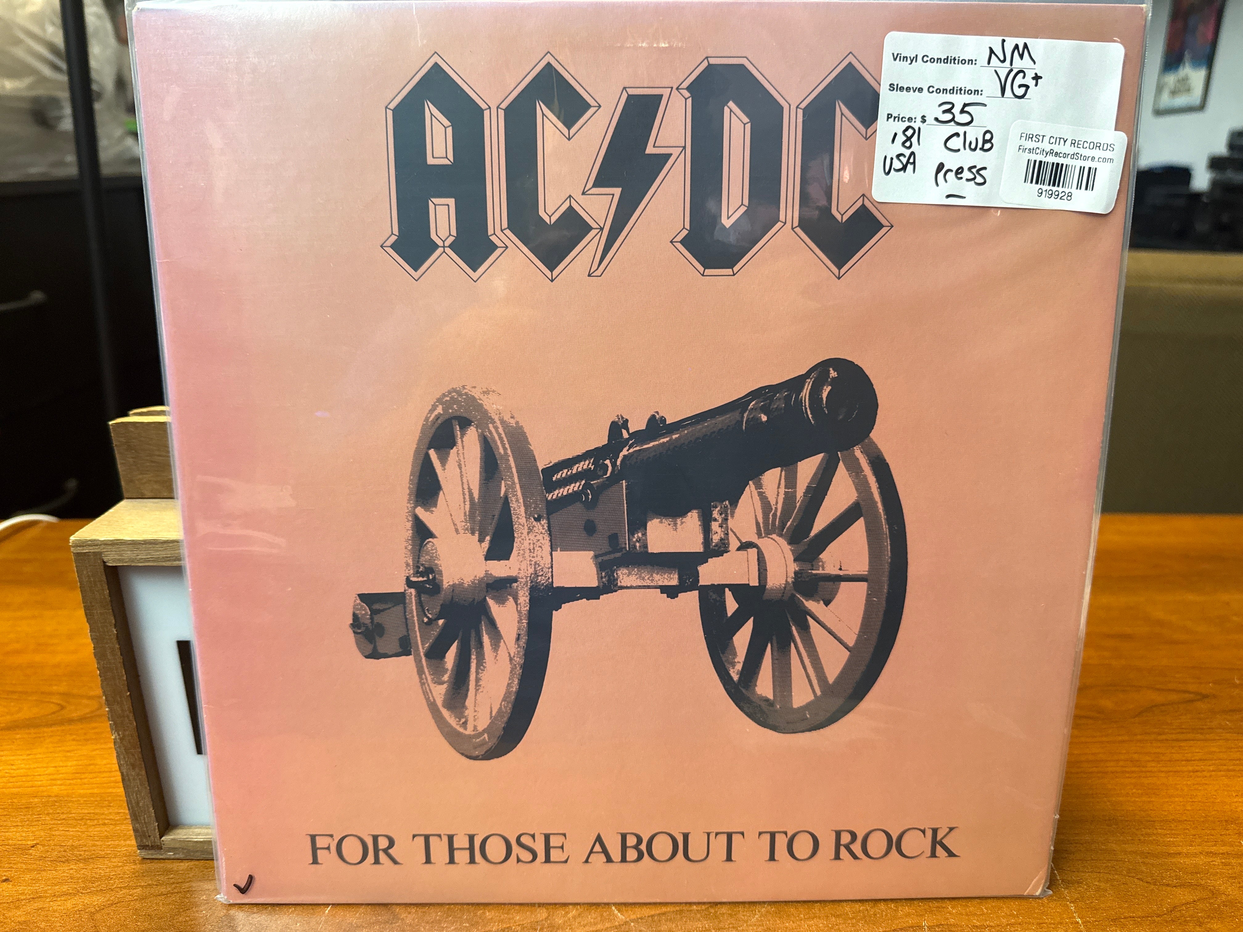 AC/DC - For Those About To Rock (1981, Club Press, USED)