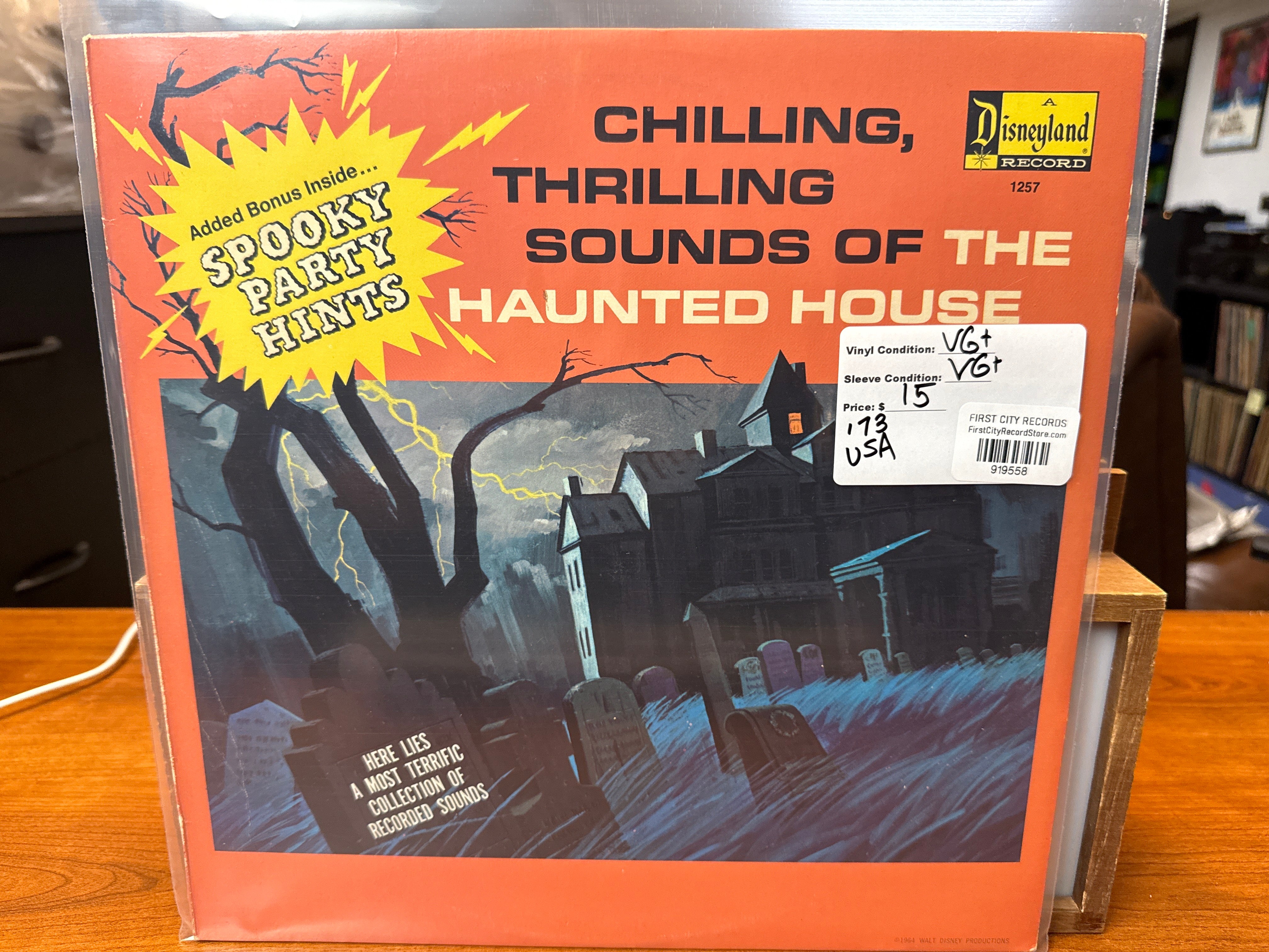 Disney:  Chilling, Thrilling Sounds of the Haunted House (1973, USED)