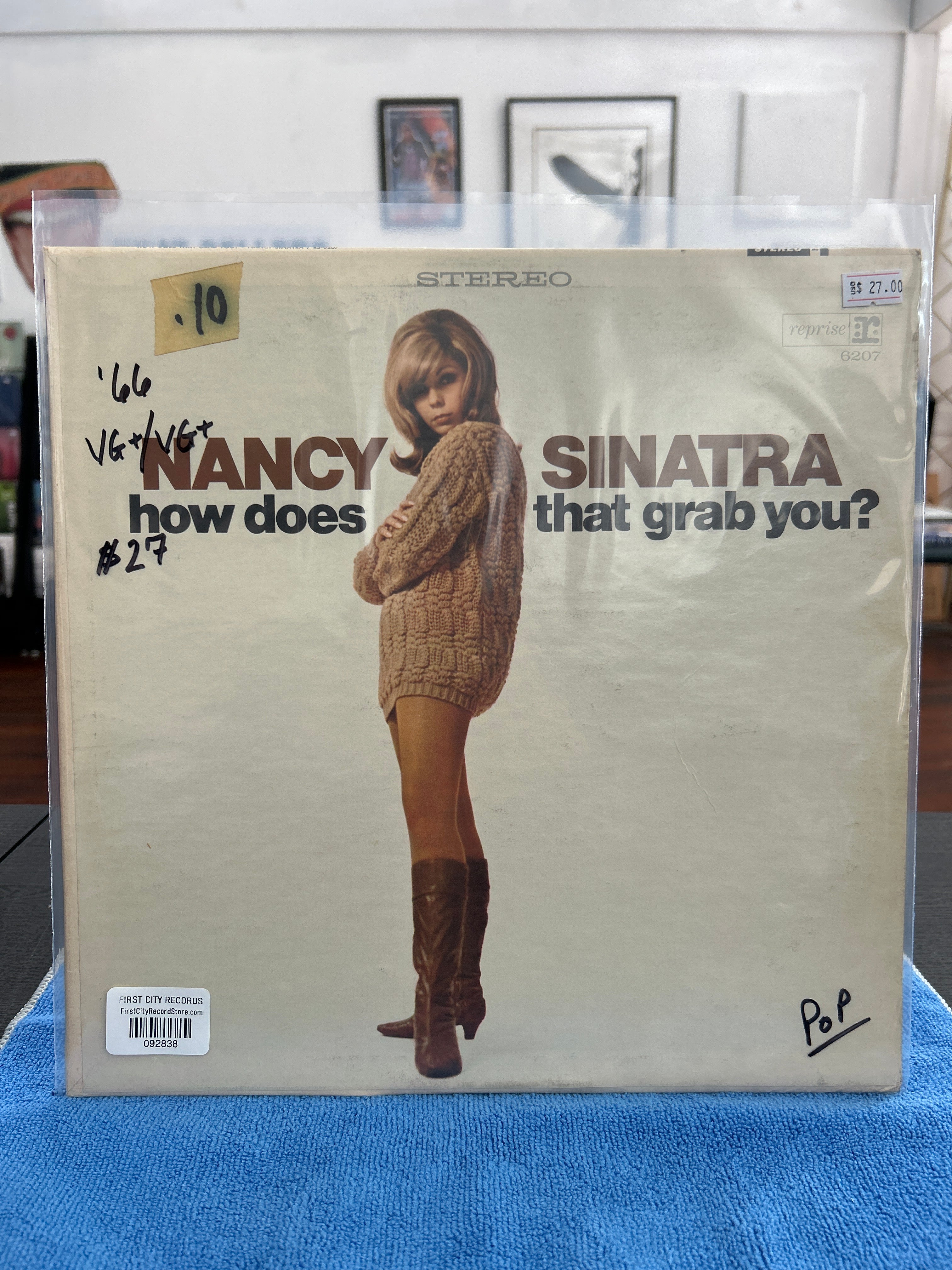 Nancy Sinatra - How Does That Grab You?