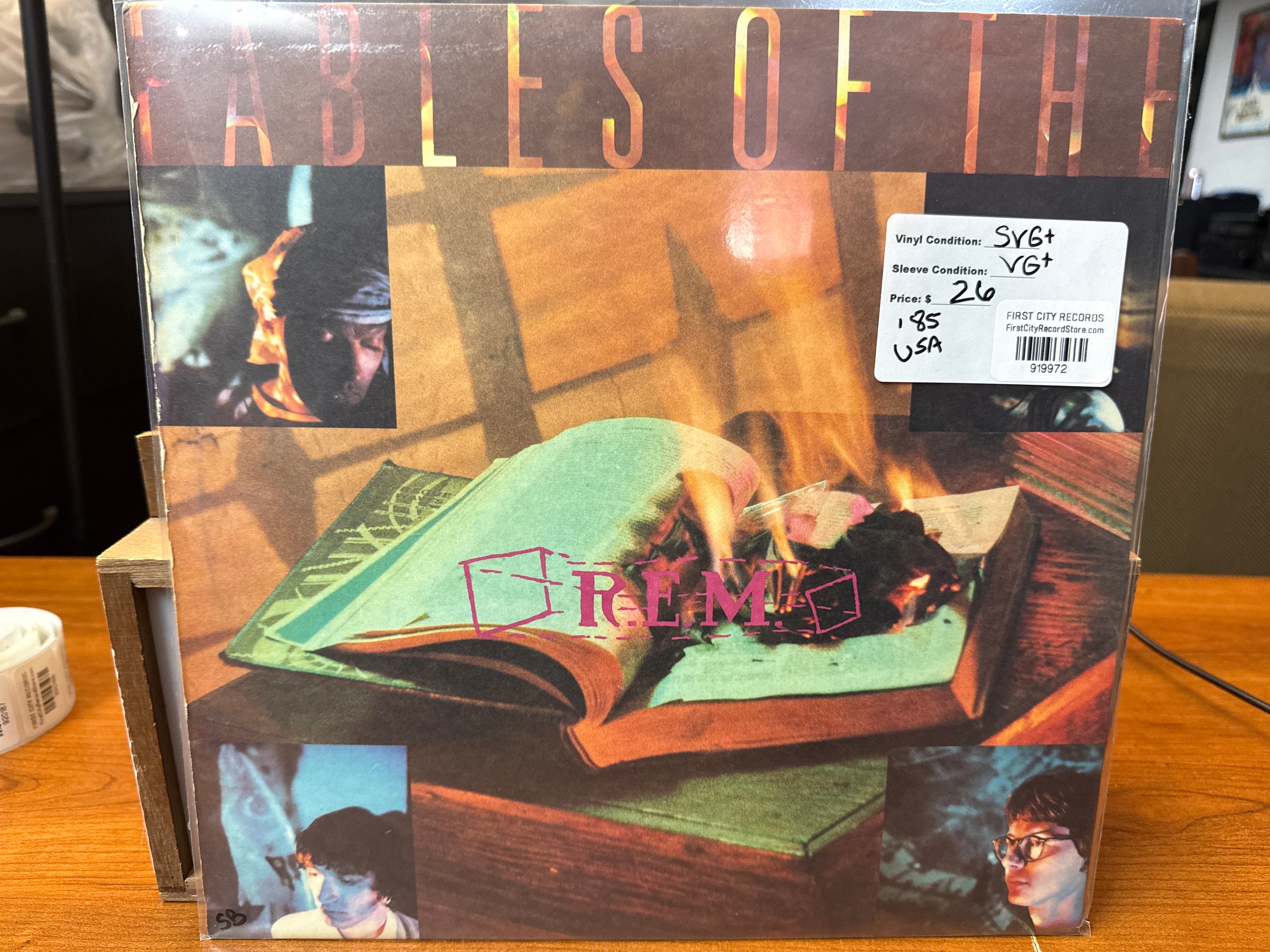 R.E.M. - Tables of the Deconstruction (1985, USED)