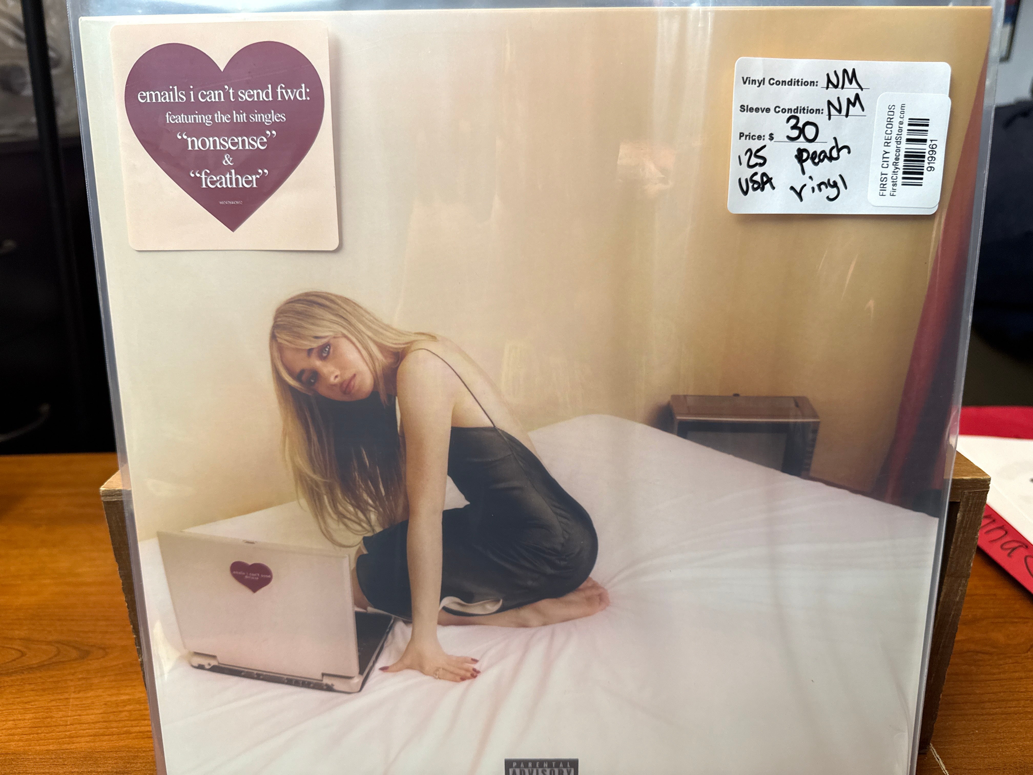 Sabrina Carpenter - Emails I Can't Send fwd (Peach Vinyl, USED)