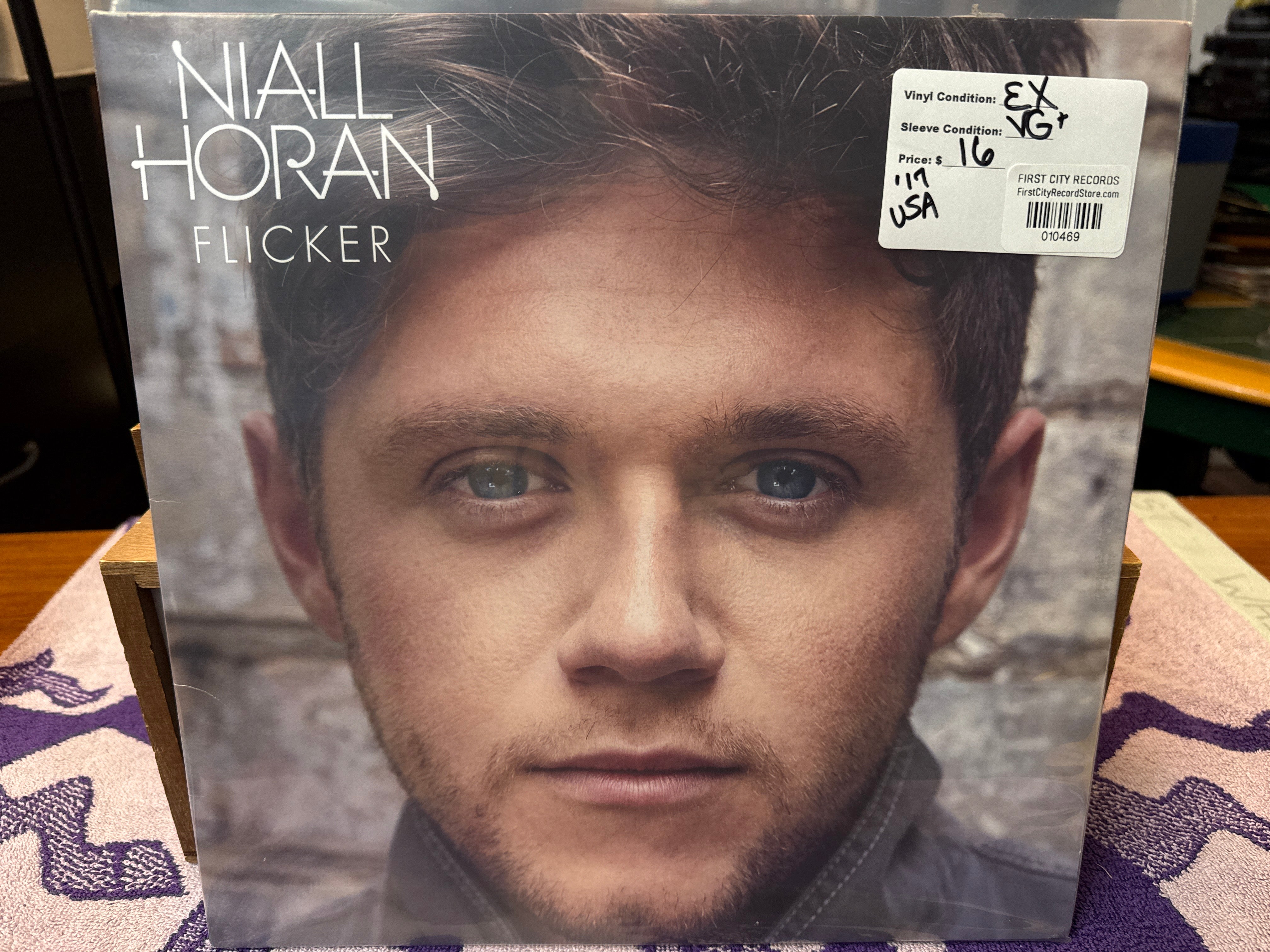 Niall Horan - Flicker (2017, USED)