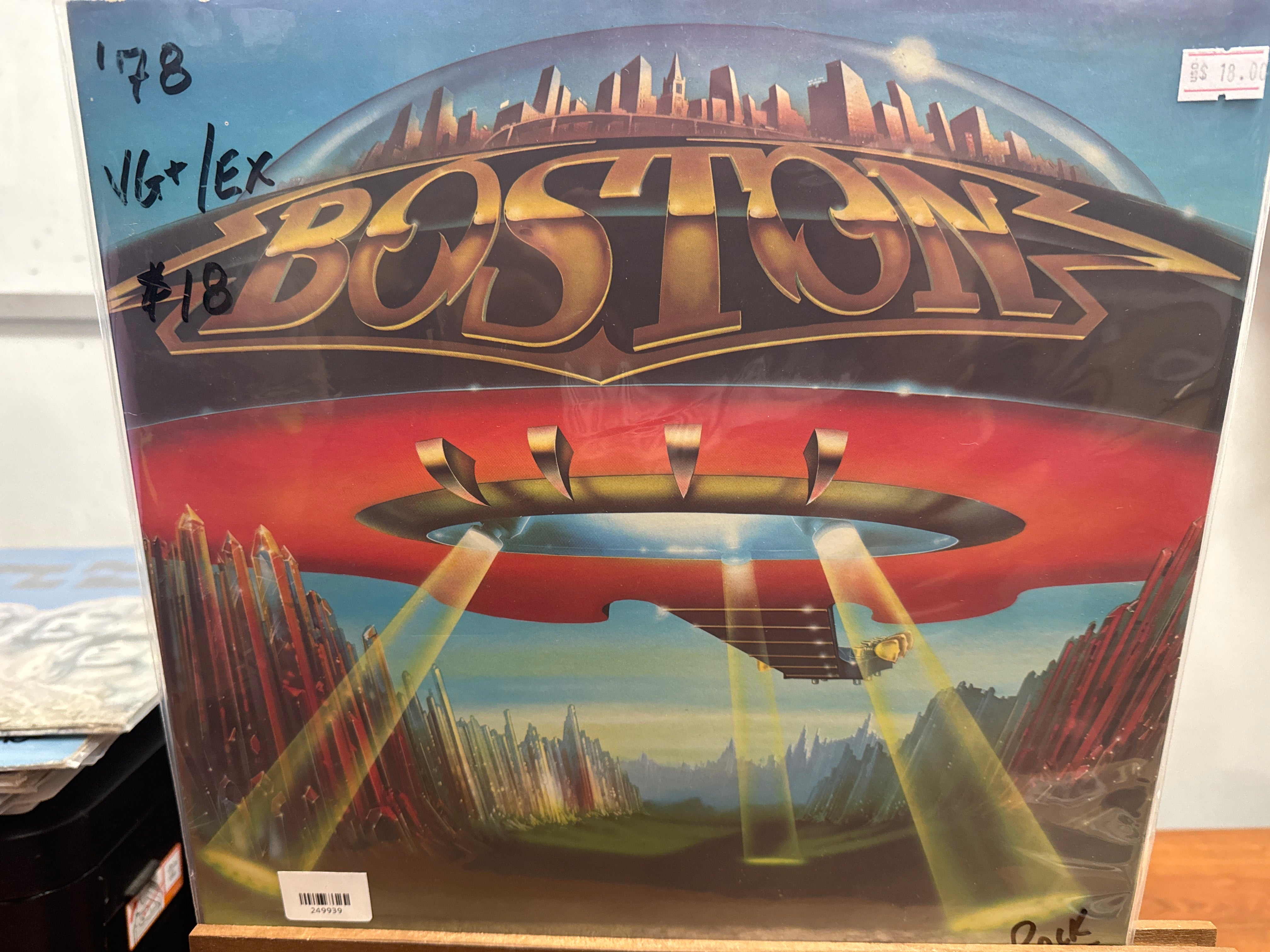 Boston - Don't Look Back (USED)
