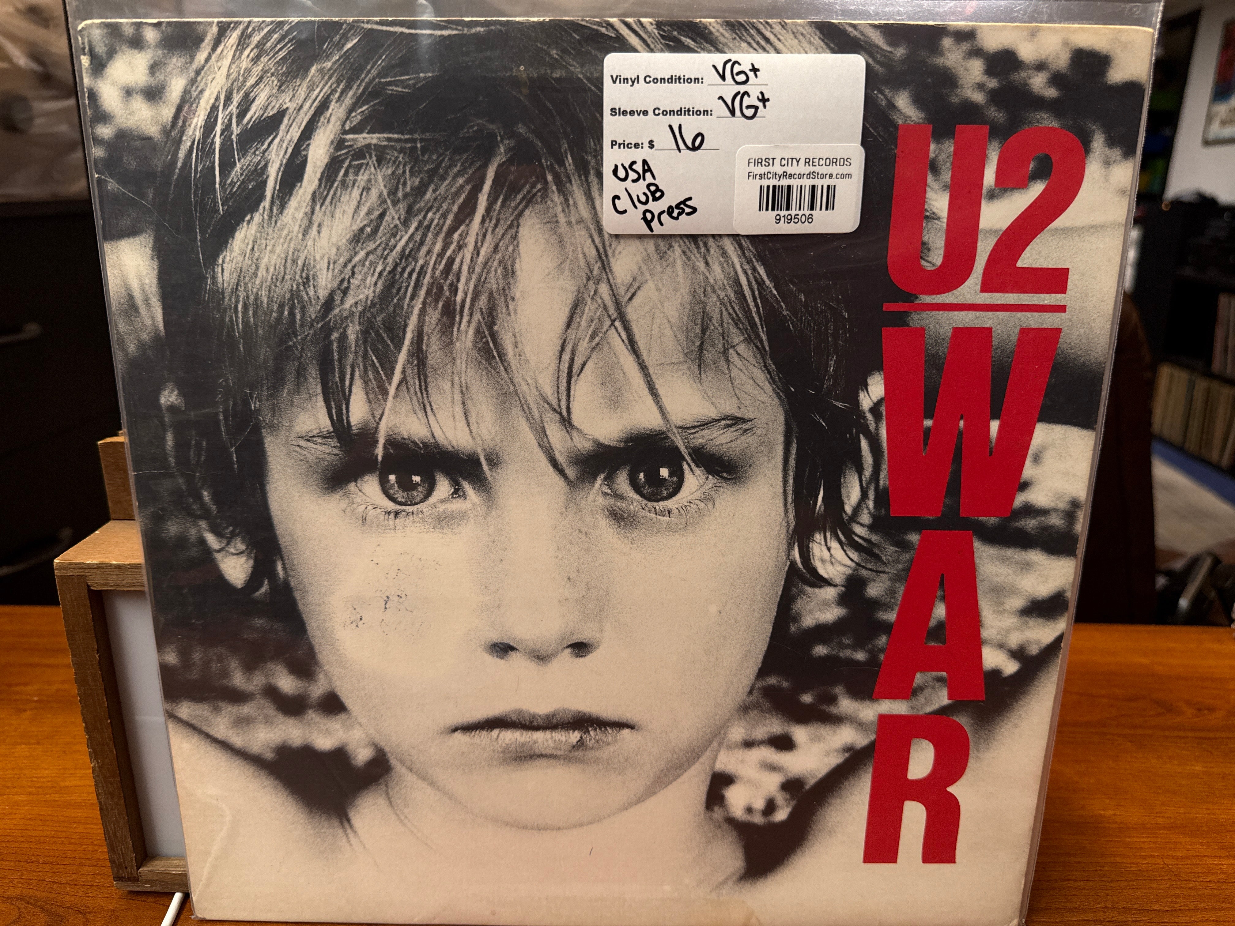 U2 - WAR (Club Pressing, USED)
