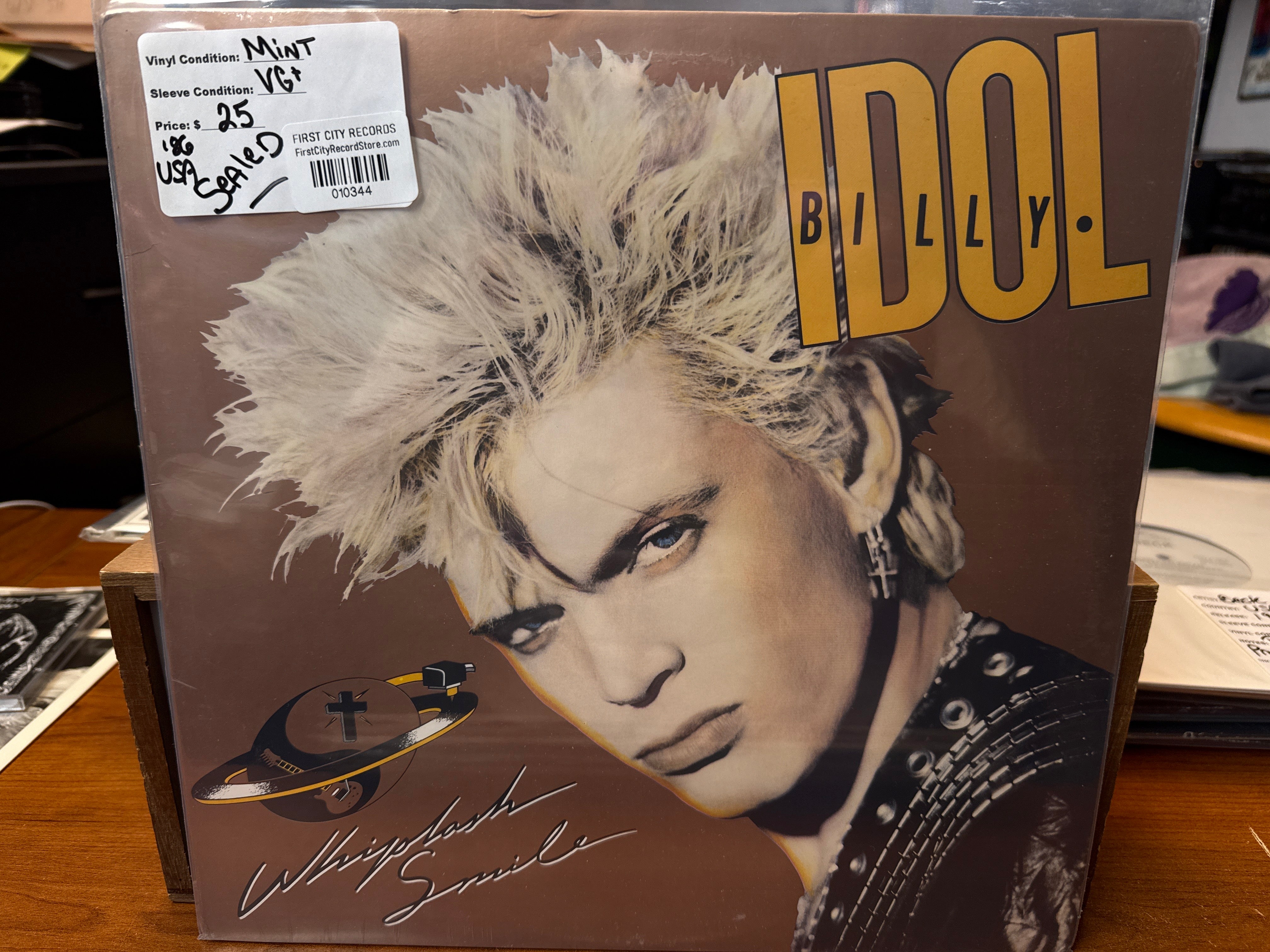 Billy Idol - Whiplash Smile (1986, SEALED, USED)