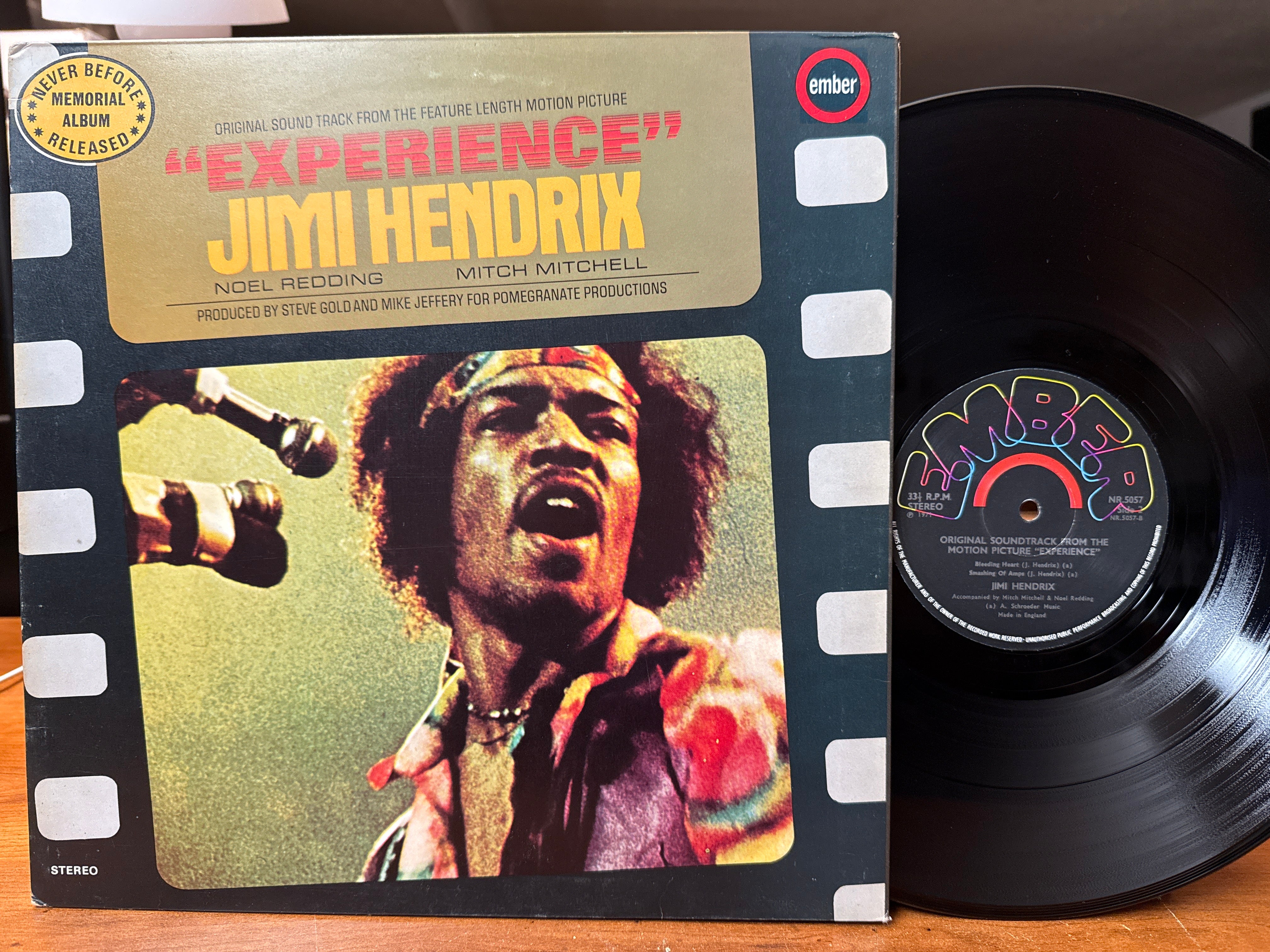 Jimi Hendrix Experience Soundtrack: Memorial Album (1971 U.K. Pressing, USED)