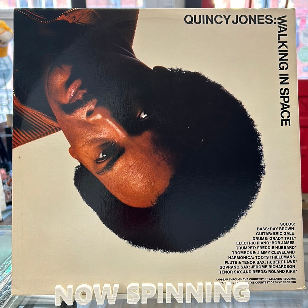 Quincy Jones - Walking In Space