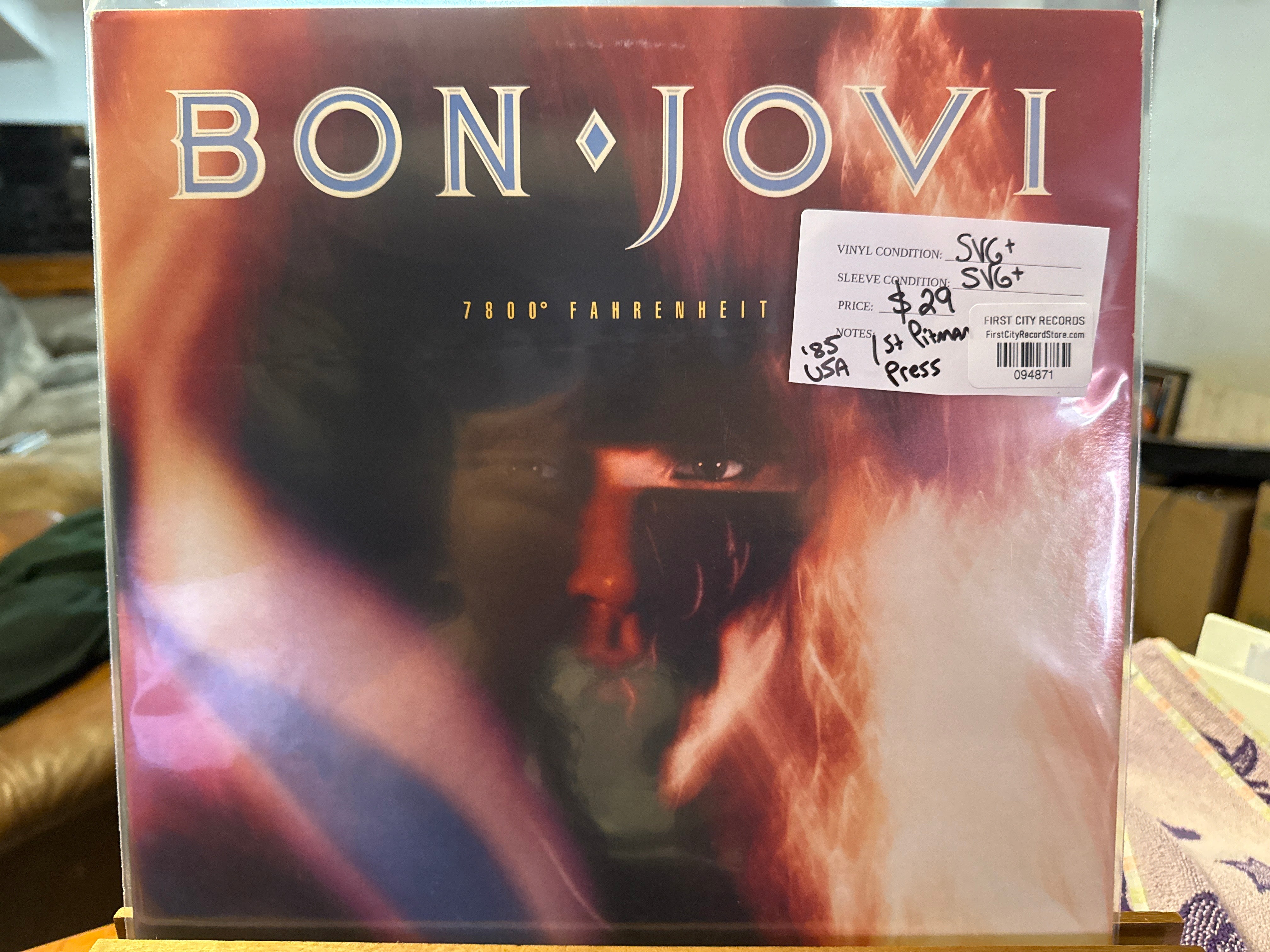 Bon Jovi - 7800 Degrees Fahrenheit (1985 1st Pressing, USED)