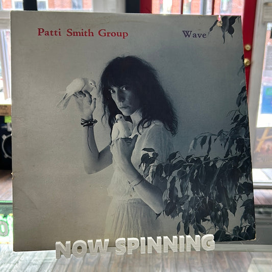 Patti Smith Band - Wave