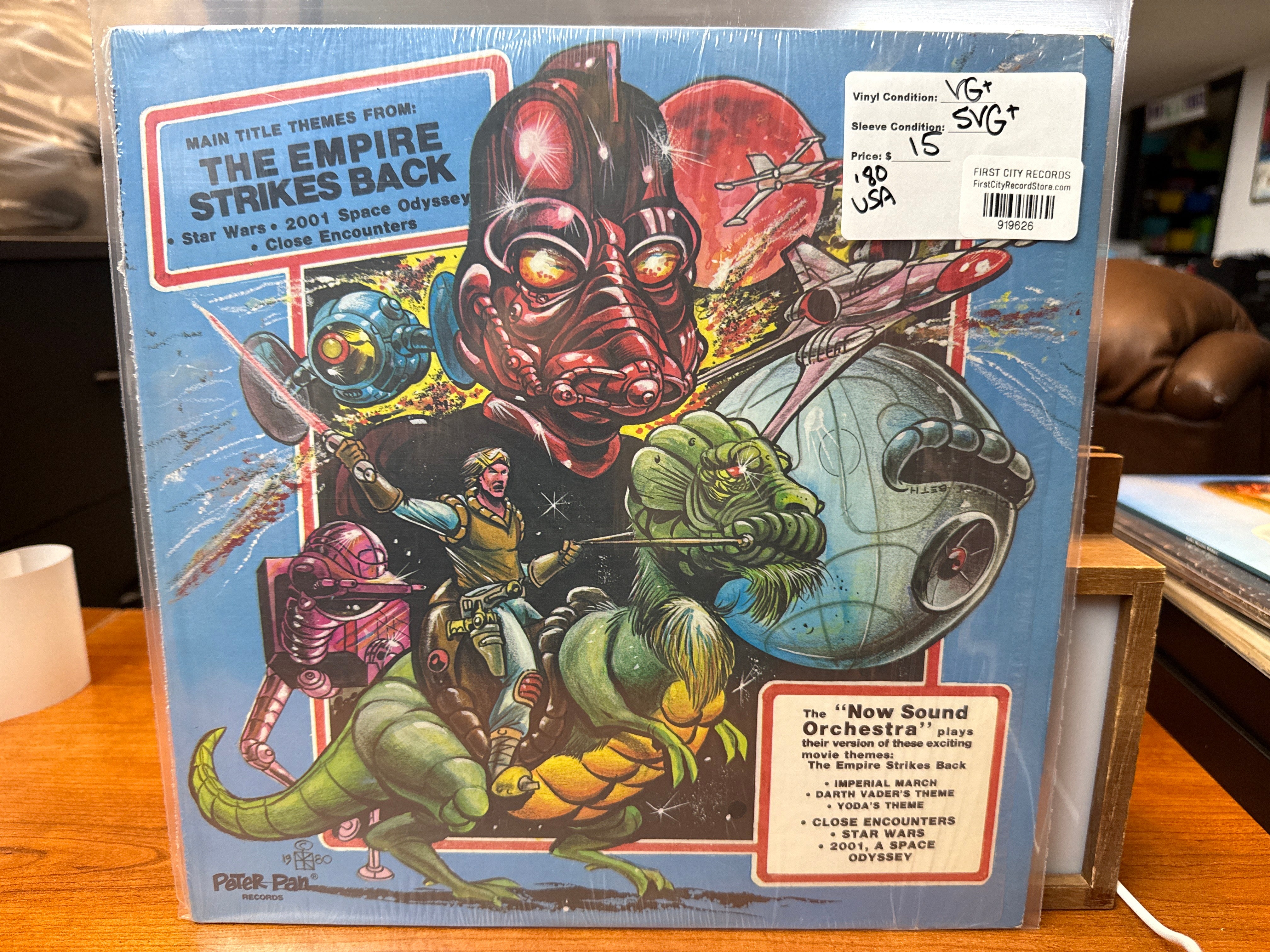 Main Title Themes From Empire Strikes Back, Star Wars, 2001 Space Odyssey, Close Encounters (1980, USED)