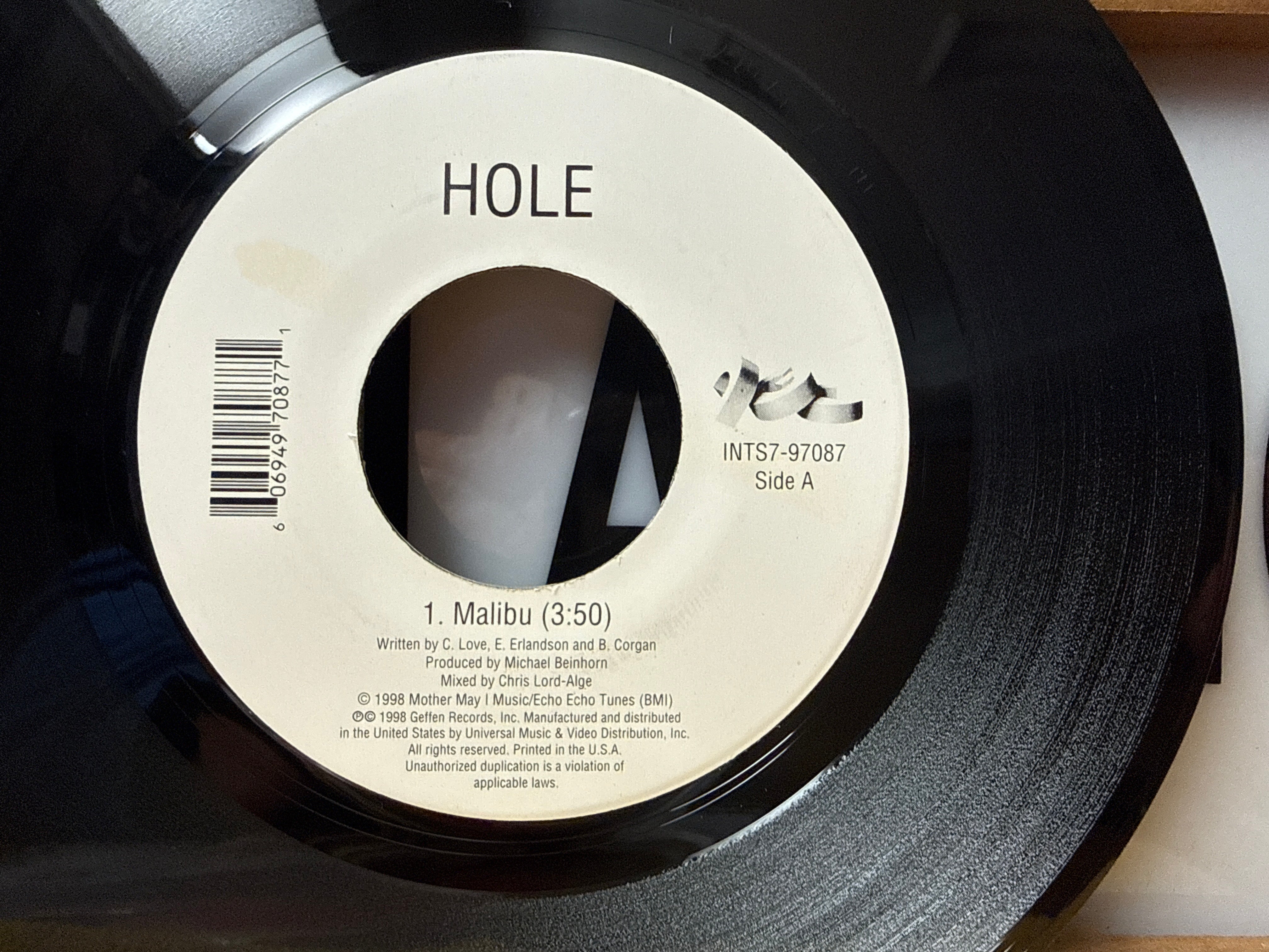 Hole - Malibu/Celebrity Skin (1998, 7")