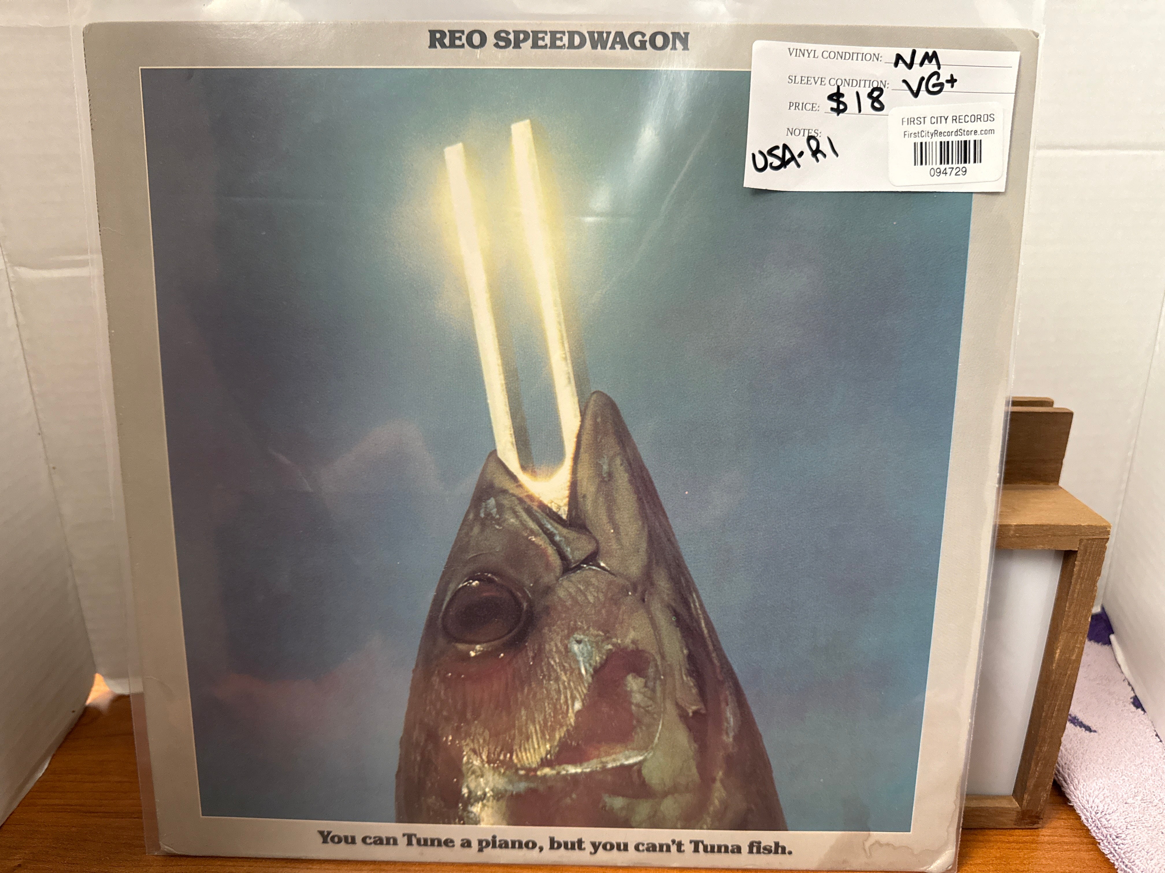 REO Speedwagon - You Can Tune a Piano But You Can't Tuna Fish (USED)