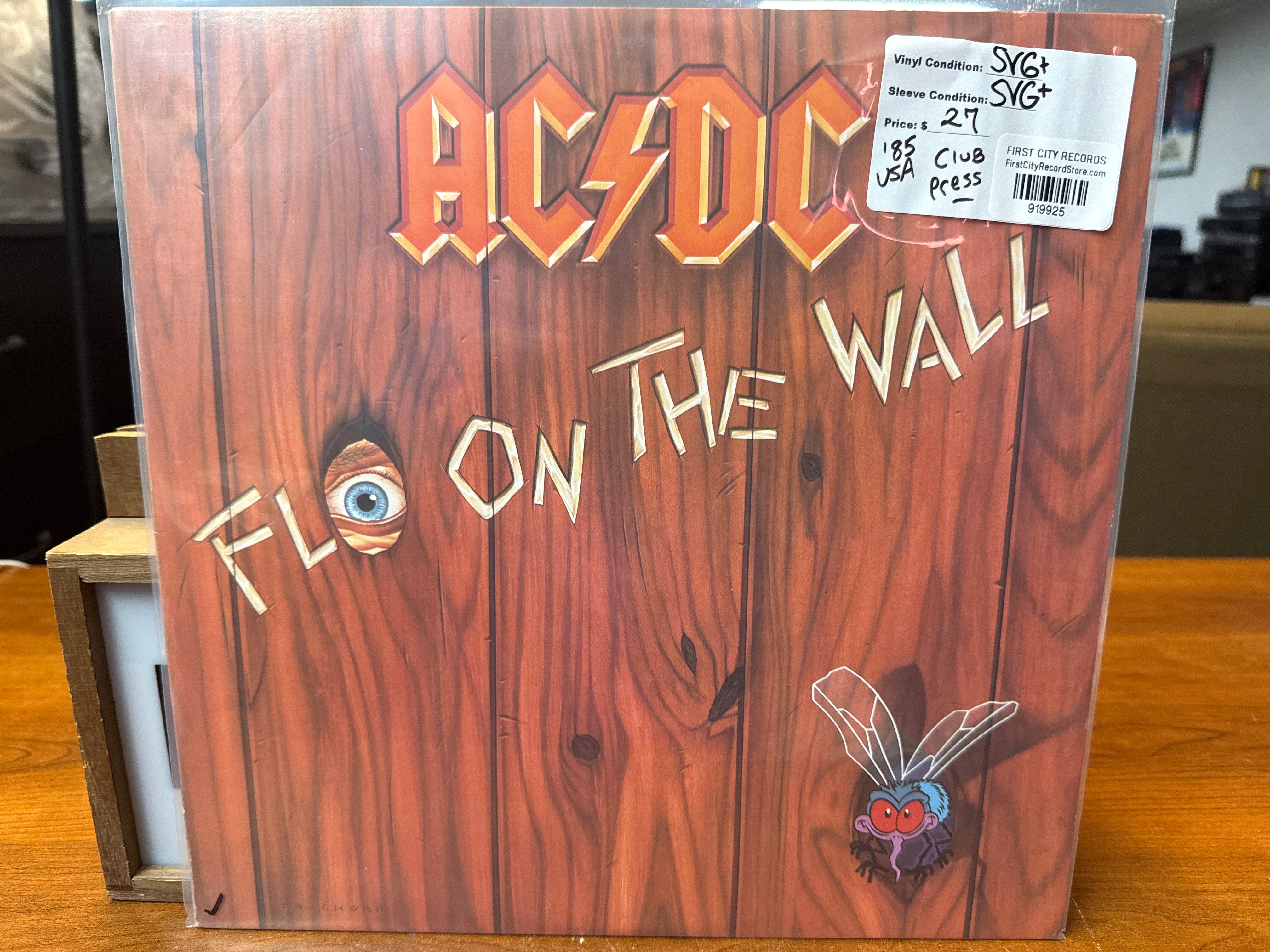 AC/DC - Fly on the Wall (1985, Club Press, USED)
