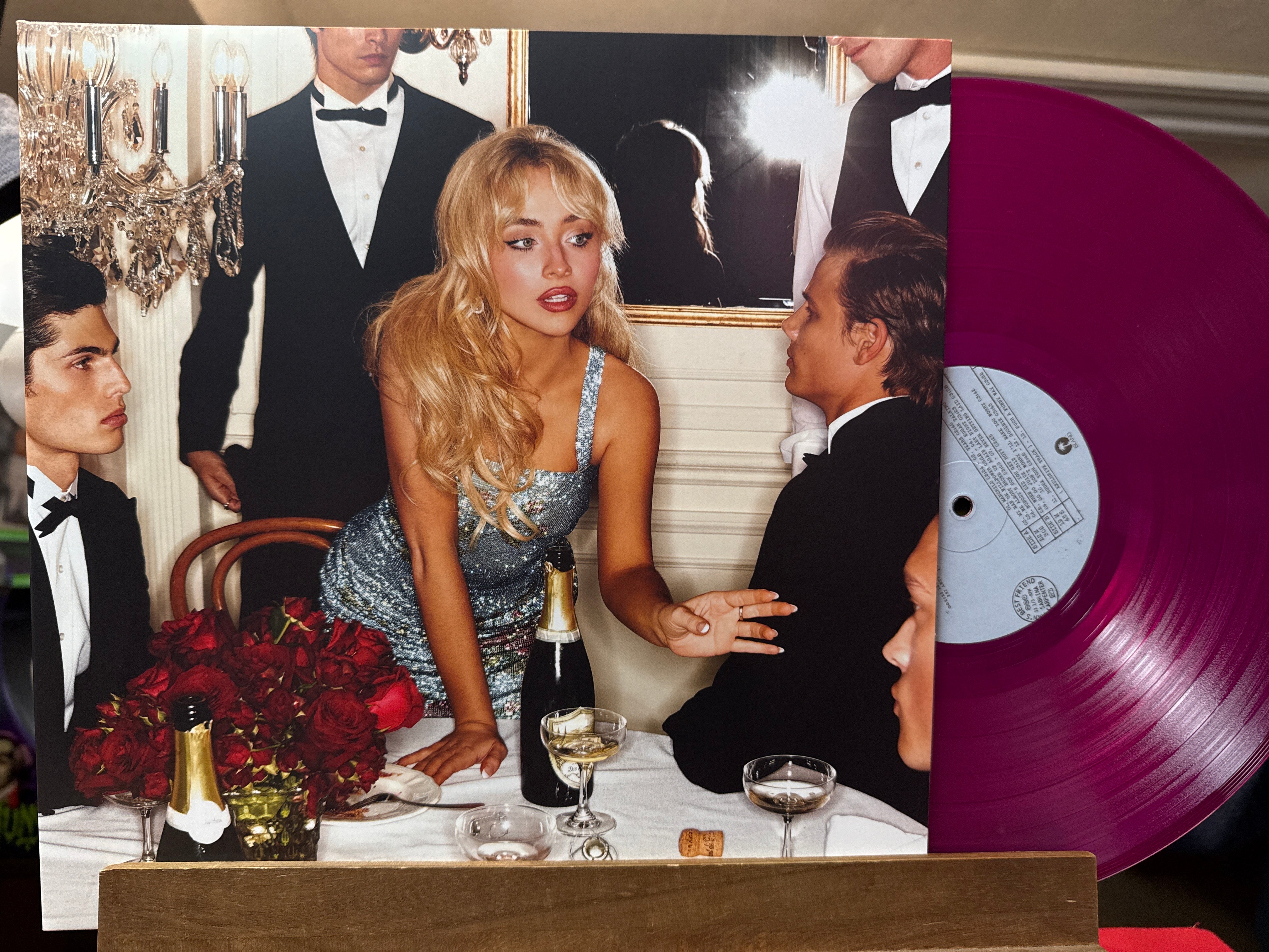Sabrina Carpenter - Man's Best Friend (Alt Cover, Burgundy, USED)