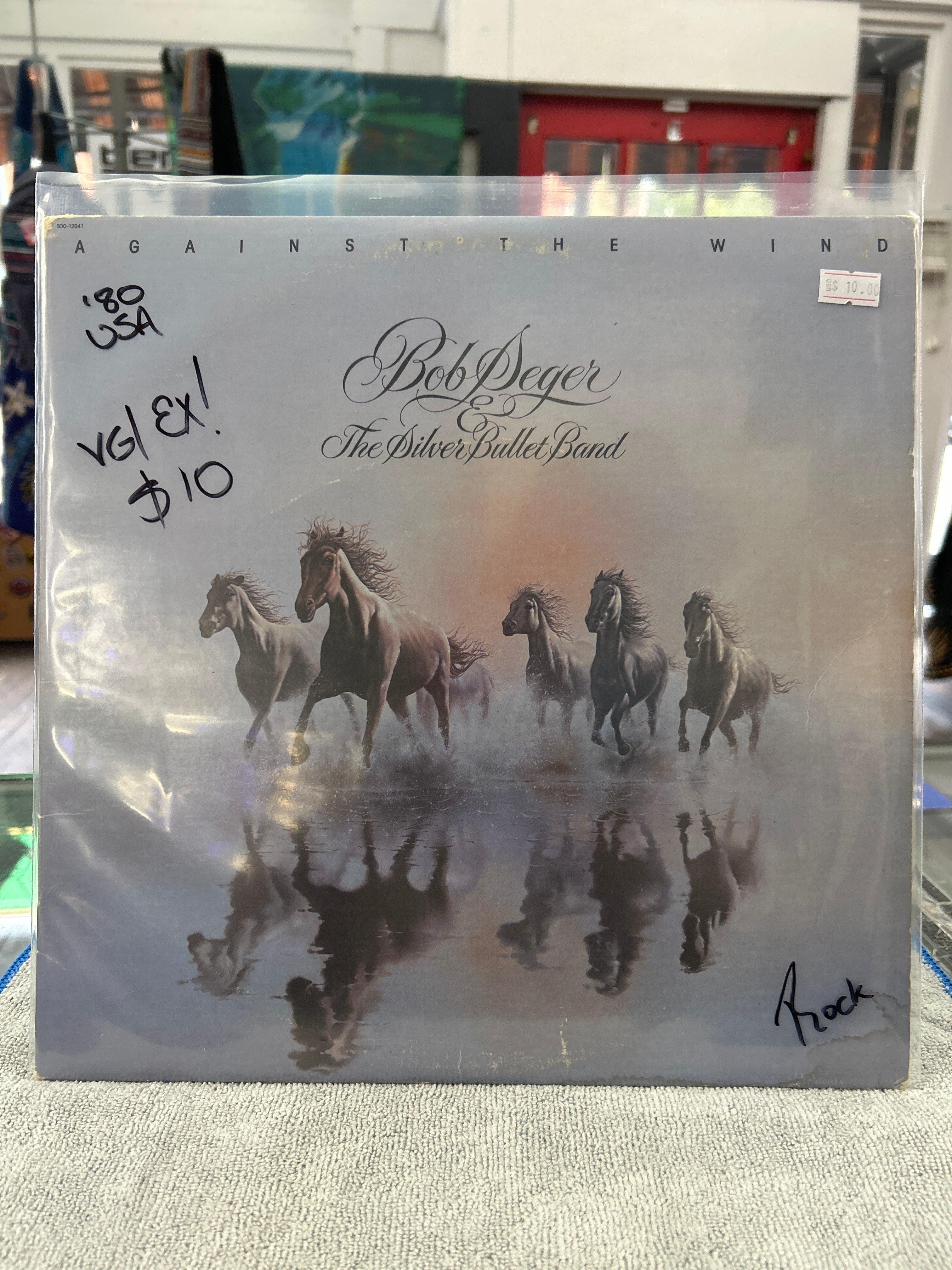 Bob Seger & The Silver Bullet Band - Against The Wind