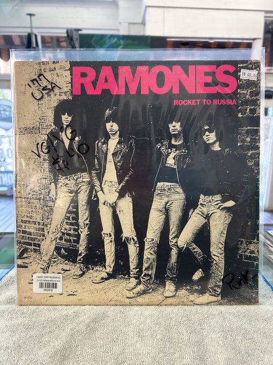 Ramones - Rocket To Russia