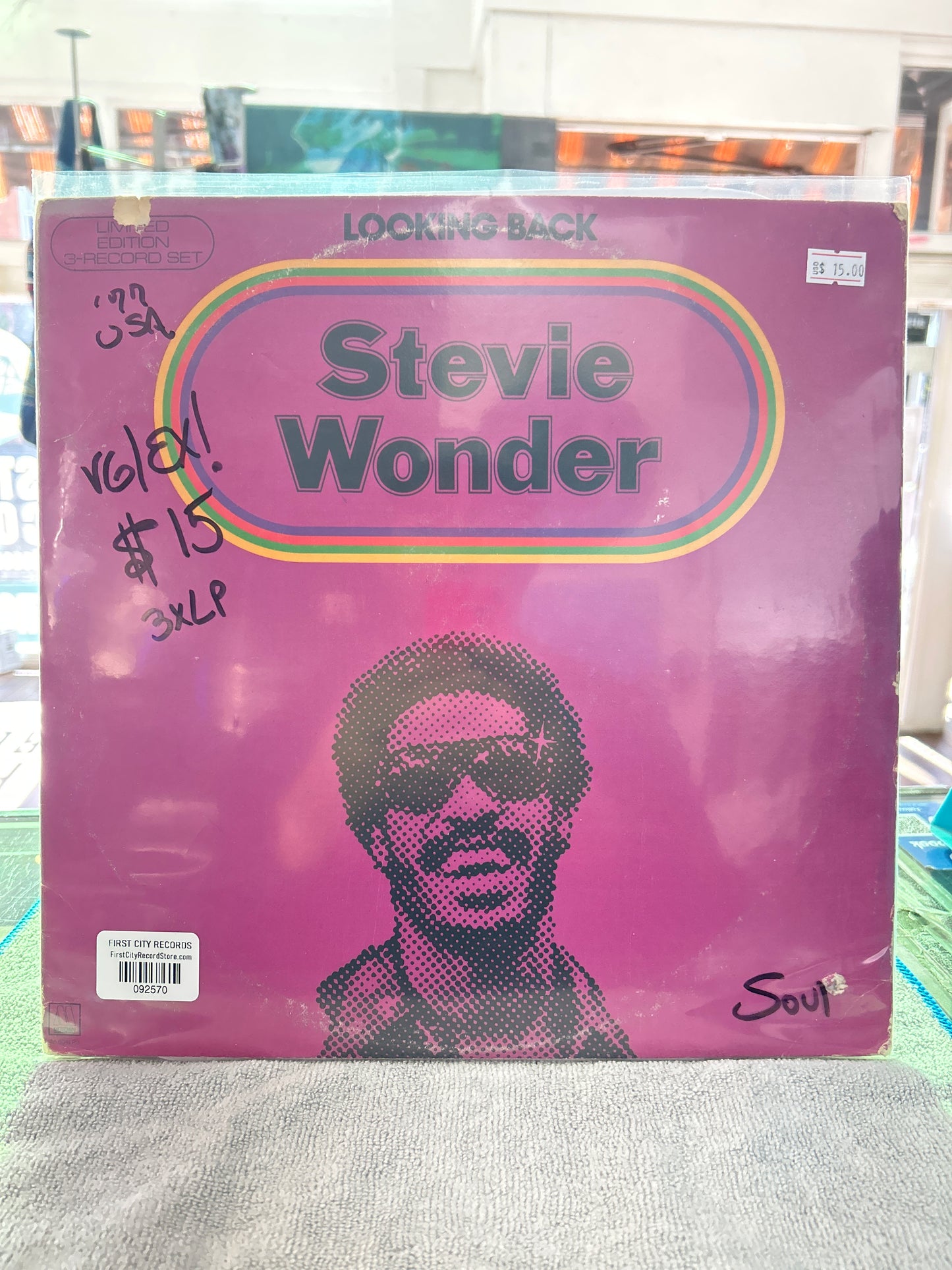 Stevie Wonder - Looking Back