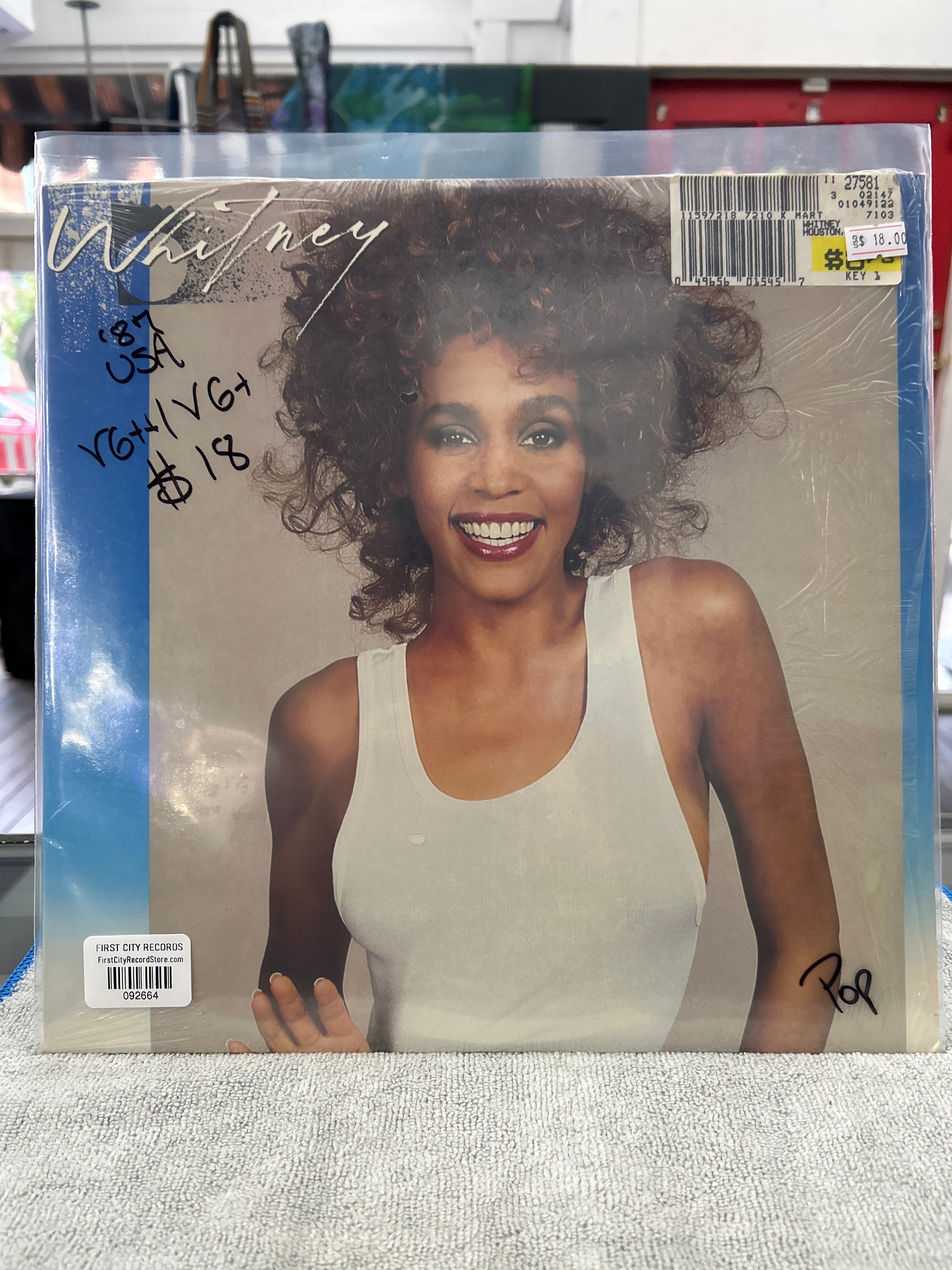 Whitney Houston - Whitney