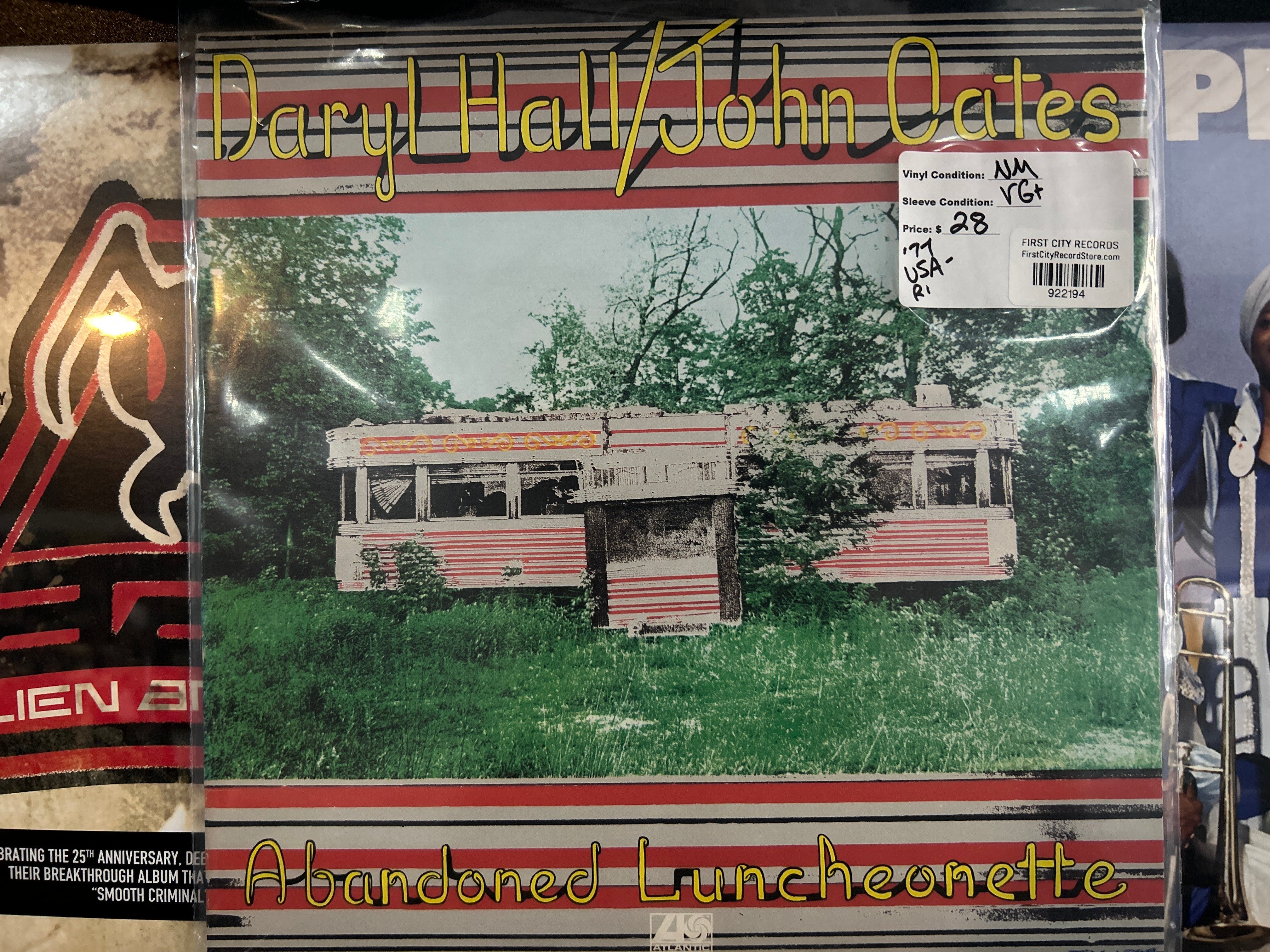 Hall & Oates - Abandoned Luncheonette (1977, USED)